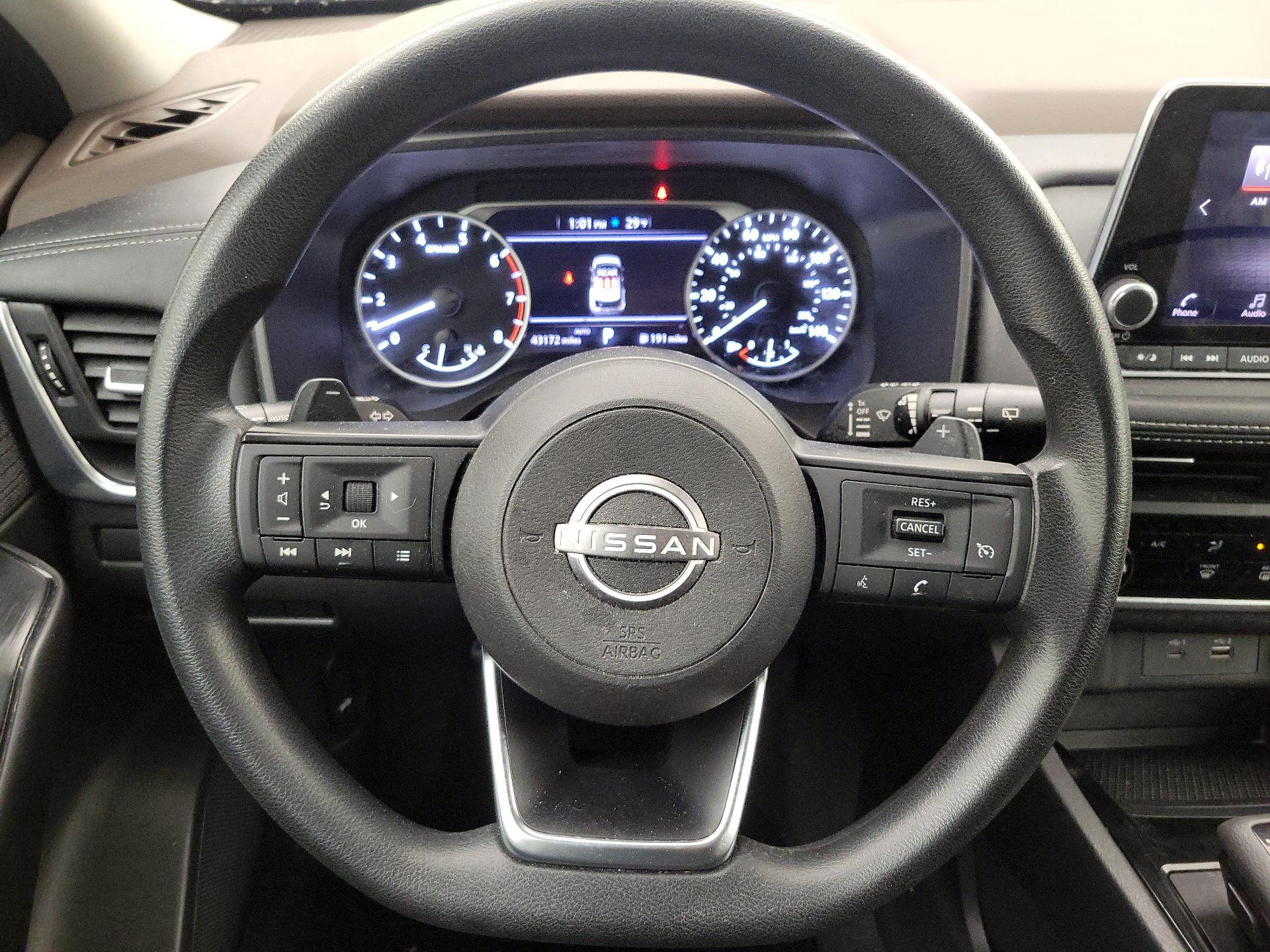 Thumbnail: 2023 Nissan Rogue - 10