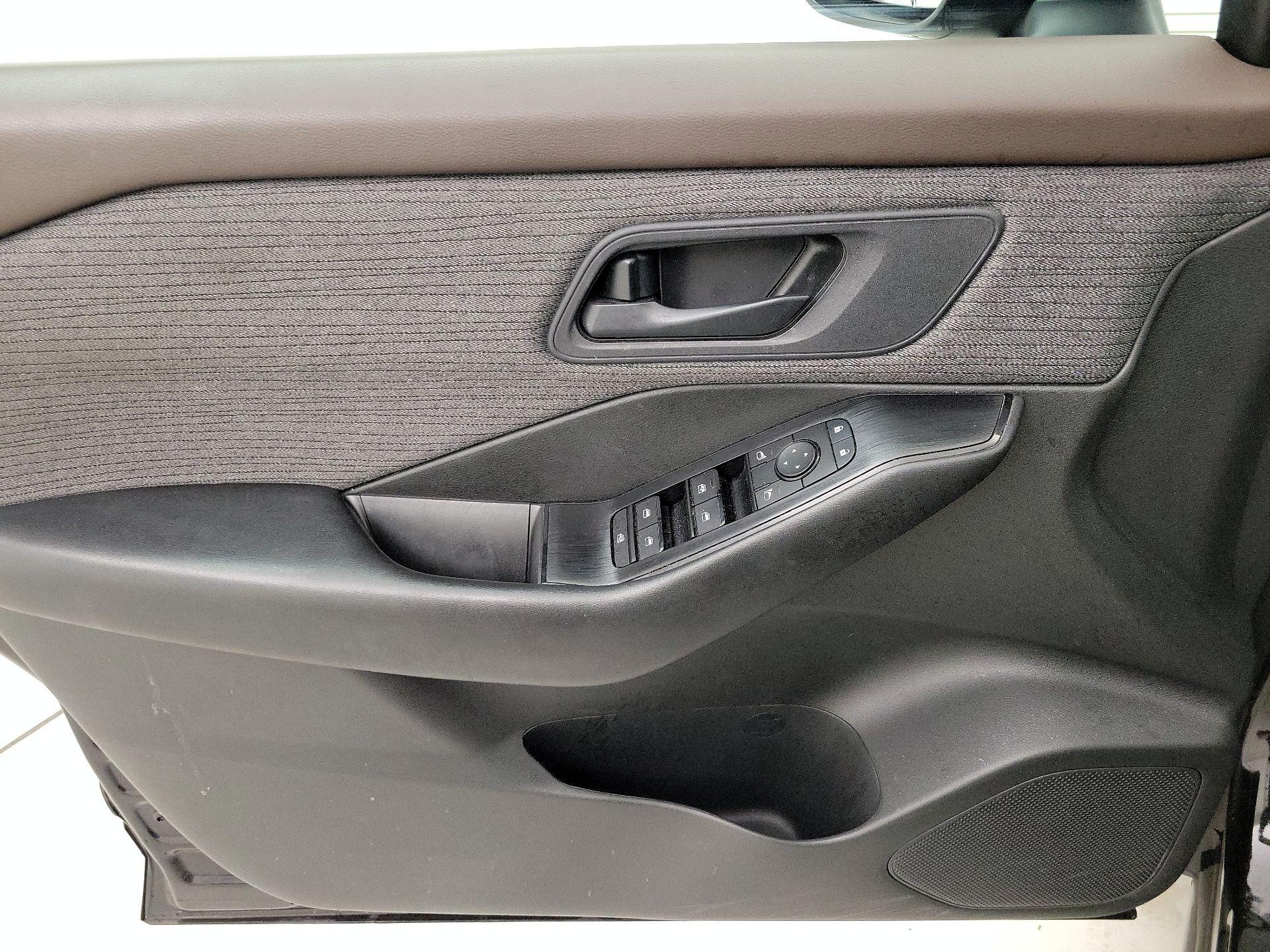 Thumbnail: 2023 Nissan Rogue - 12