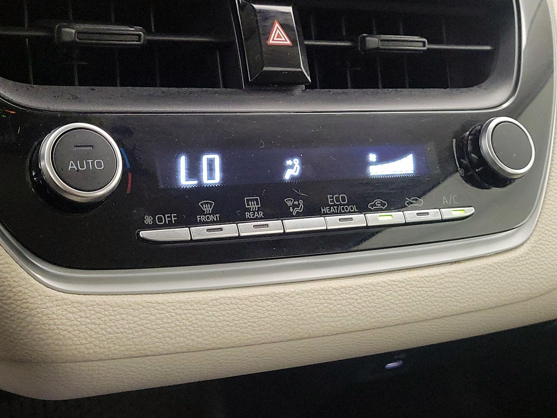 Thumbnail: 2024 Toyota Corolla - 16