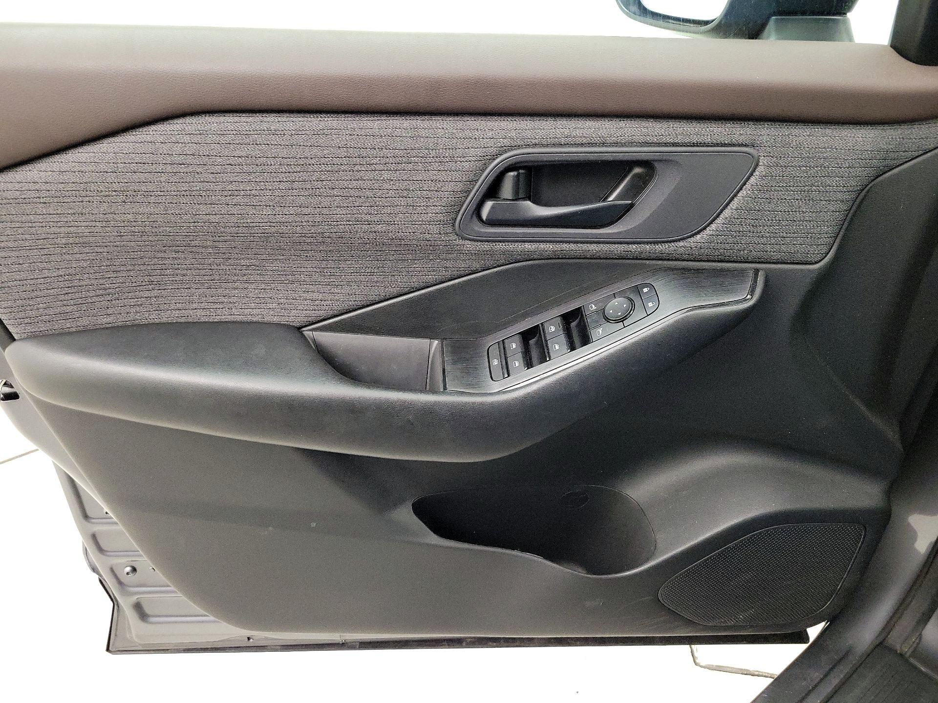 Thumbnail: 2023 Nissan Rogue - 12