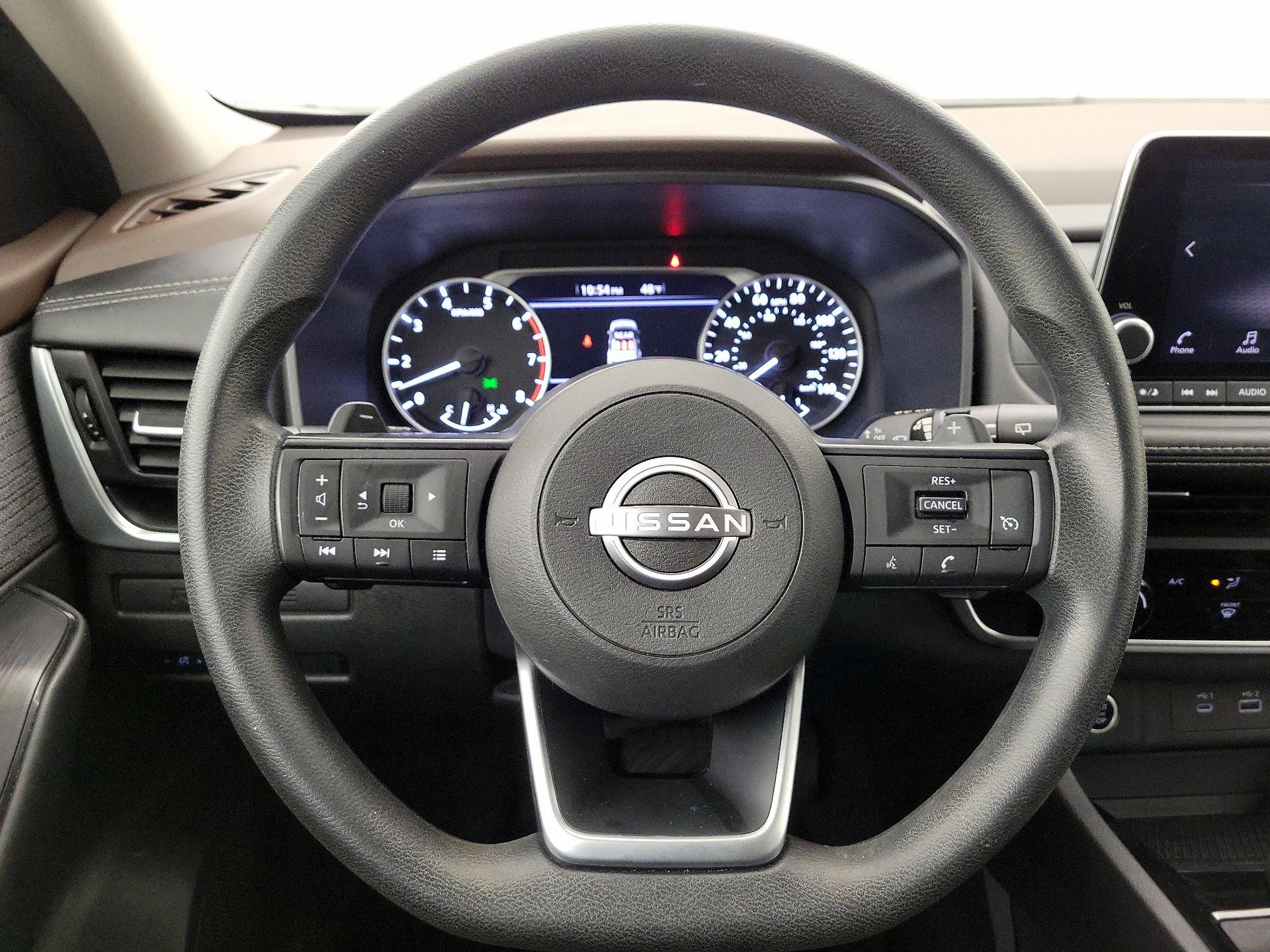 Thumbnail: 2023 Nissan Rogue - 10