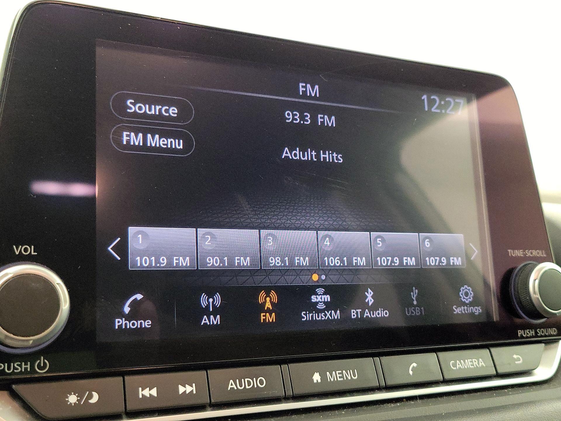 Thumbnail: 2023 Nissan Rogue - 15