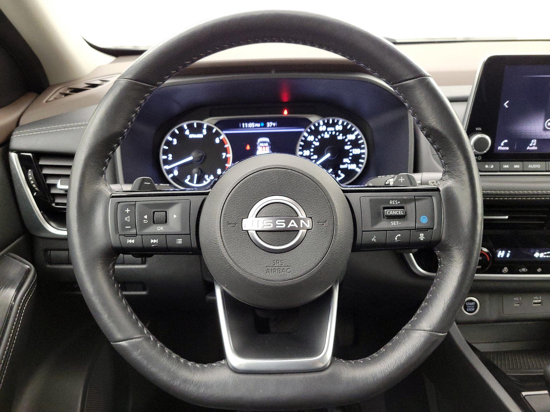 Thumbnail: 2023 Nissan Rogue - 10