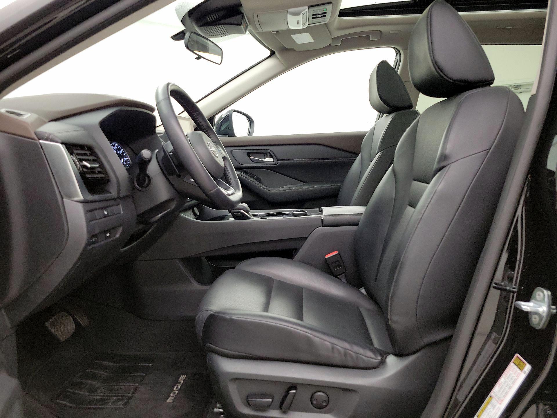 Thumbnail: 2023 Nissan Rogue - 11