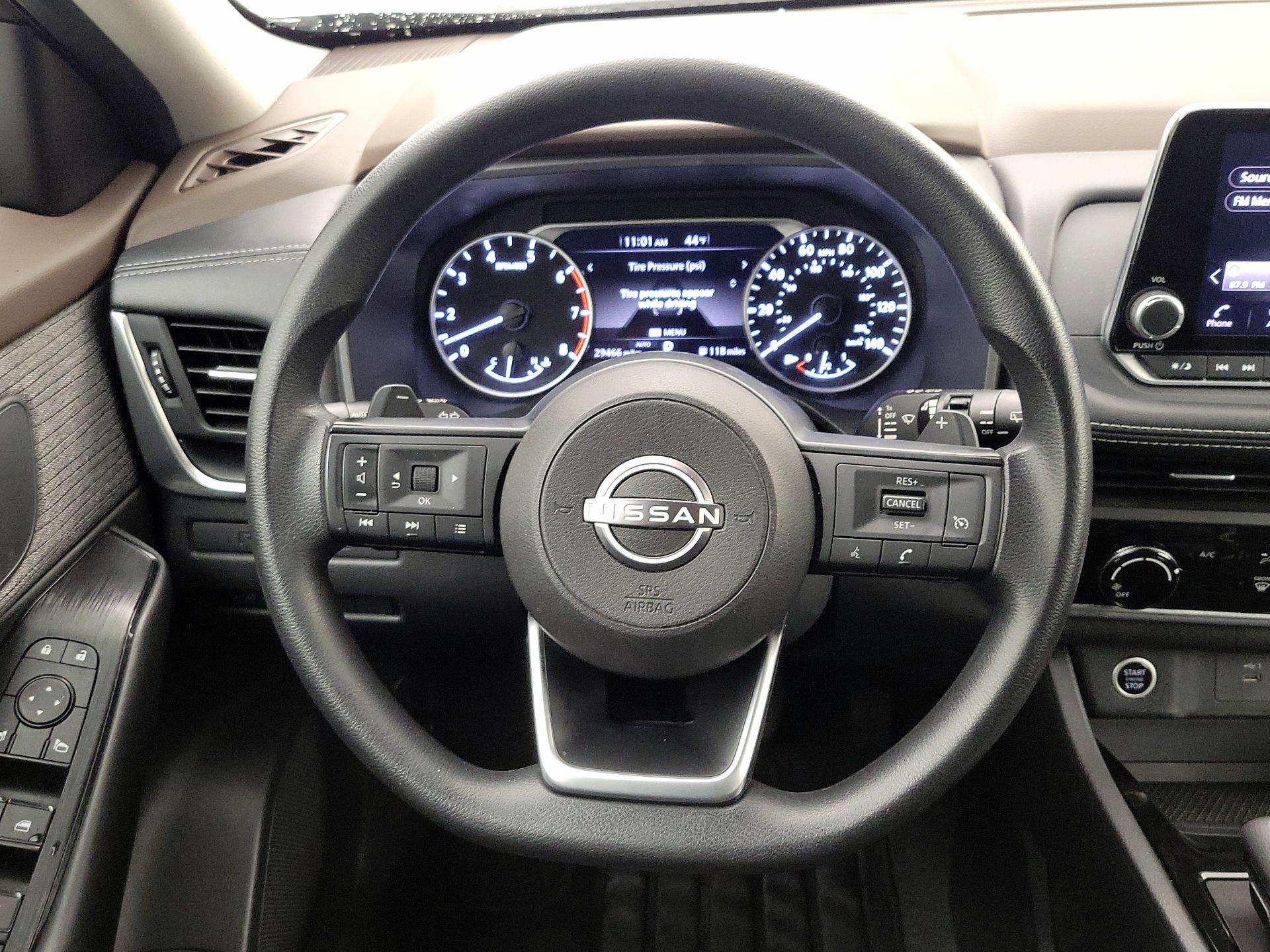 Thumbnail: 2023 Nissan Rogue - 10