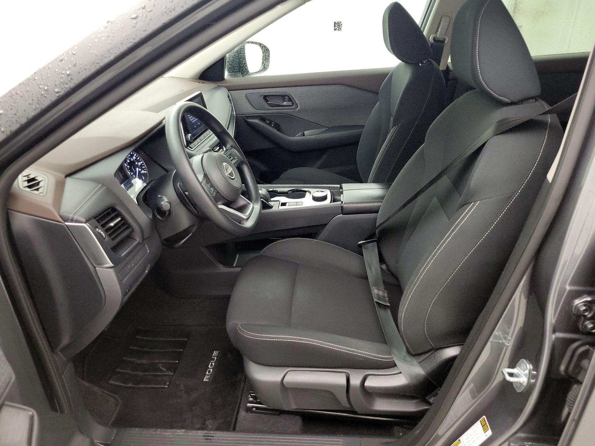 Thumbnail: 2023 Nissan Rogue - 11