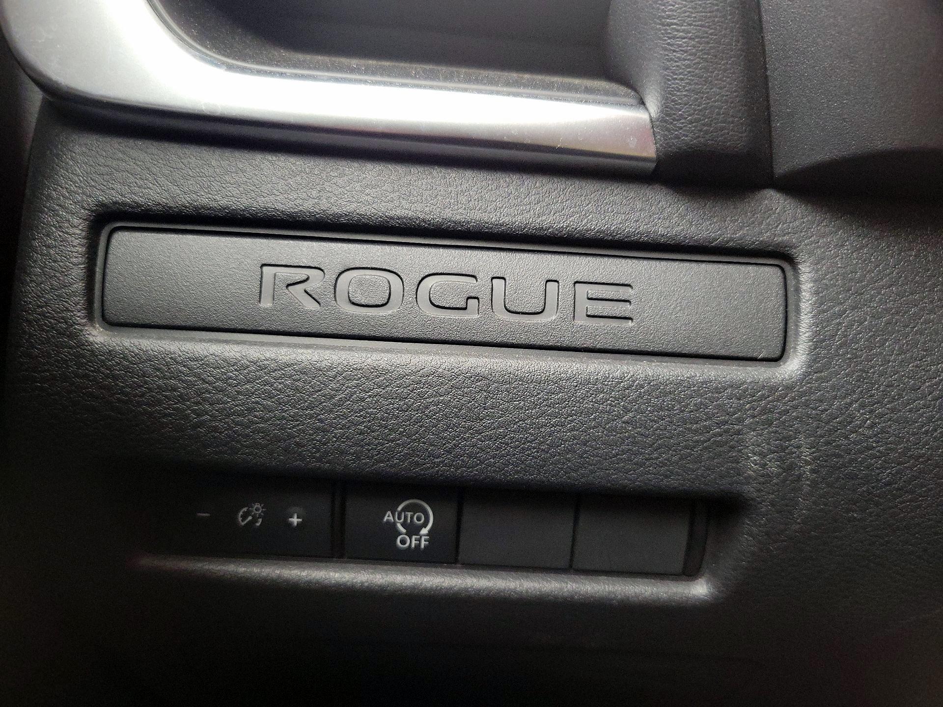 Thumbnail: 2023 Nissan Rogue - 13