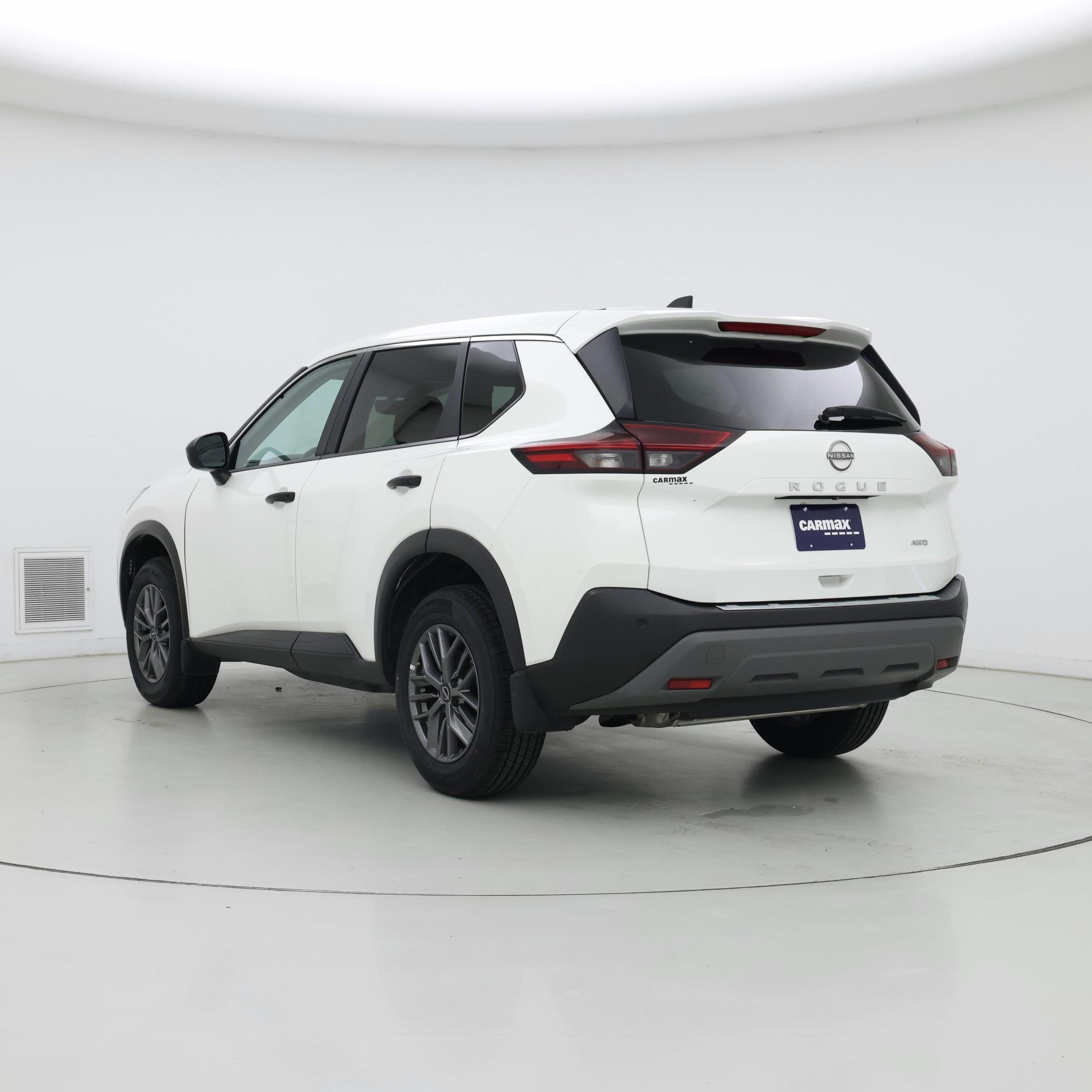 Thumbnail: 2023 Nissan Rogue - 2