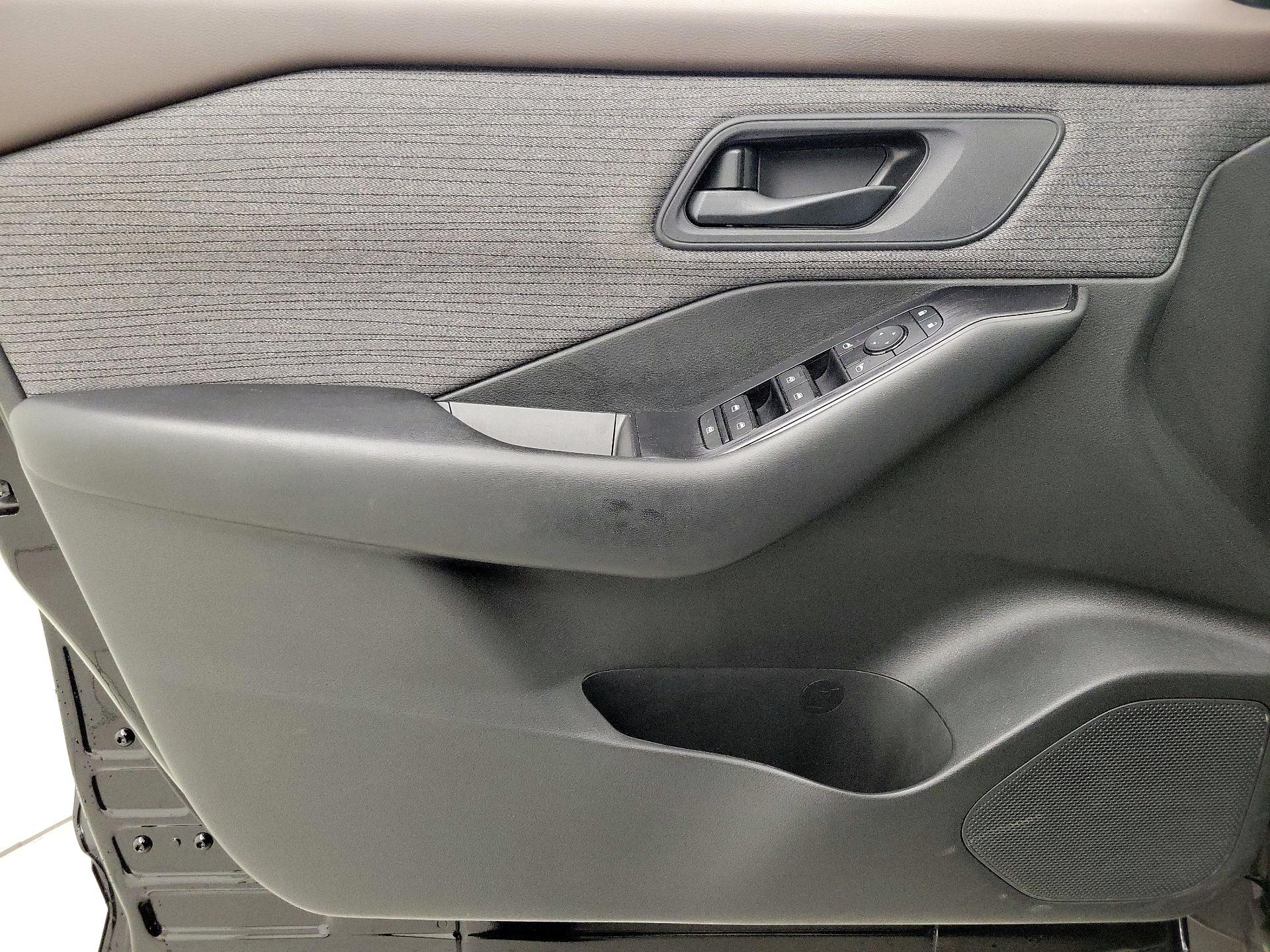 Thumbnail: 2023 Nissan Rogue - 12