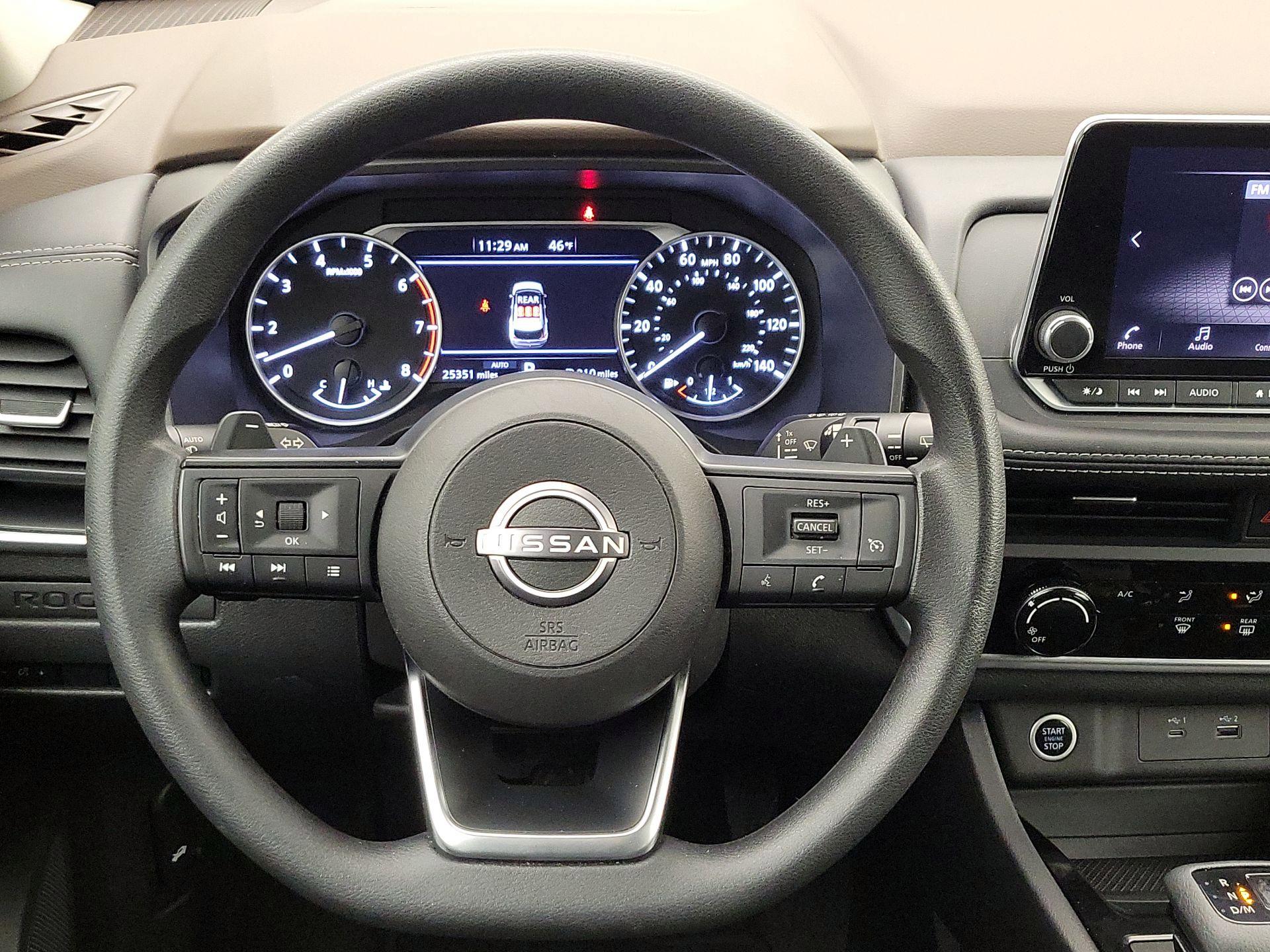 Thumbnail: 2023 Nissan Rogue - 10