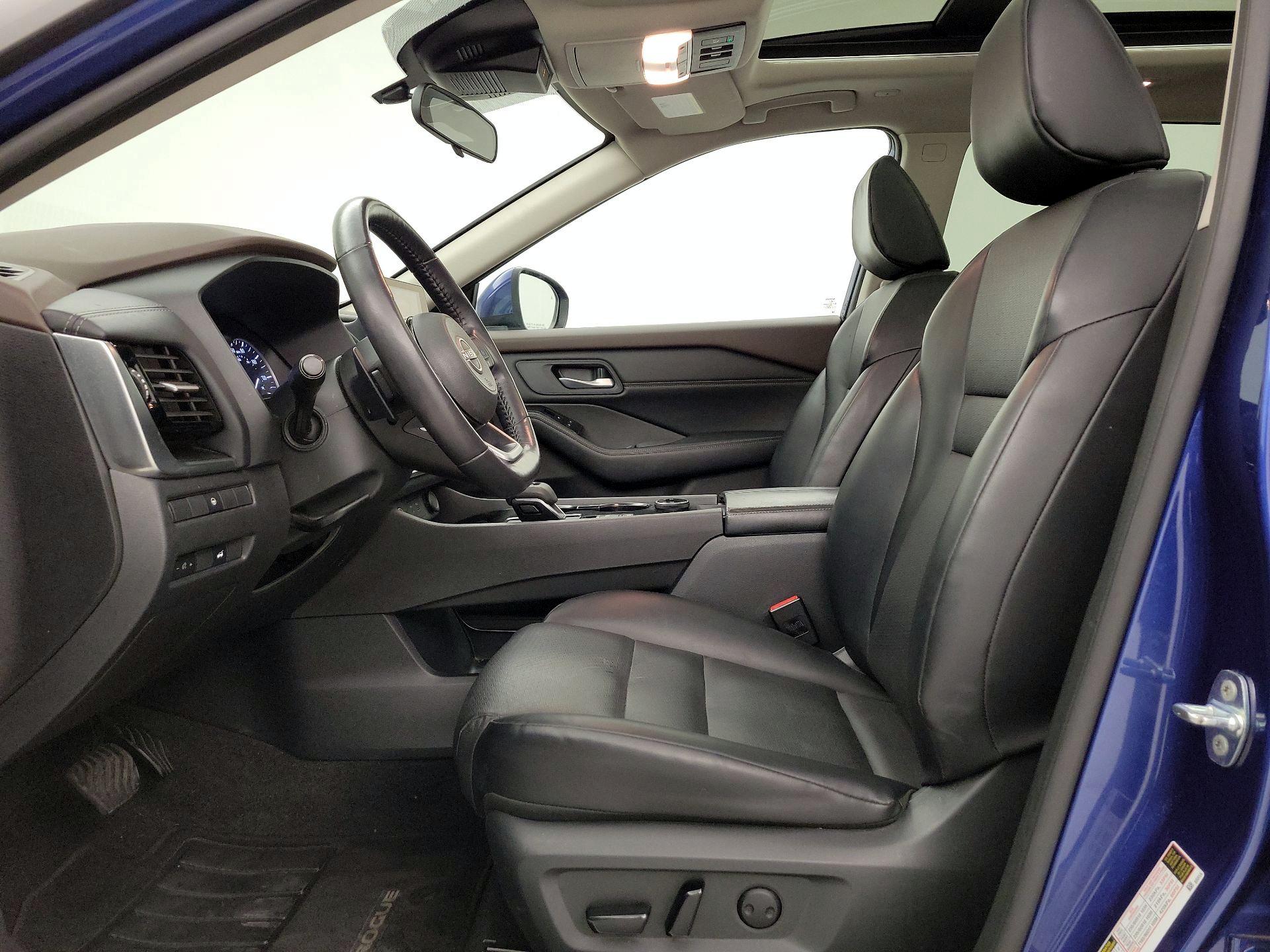 Thumbnail: 2023 Nissan Rogue - 11