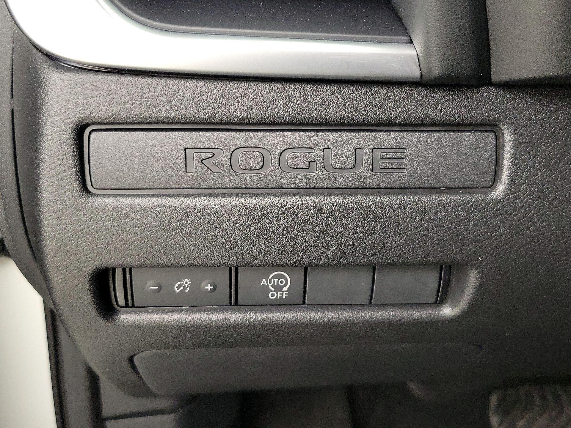 Thumbnail: 2023 Nissan Rogue - 13