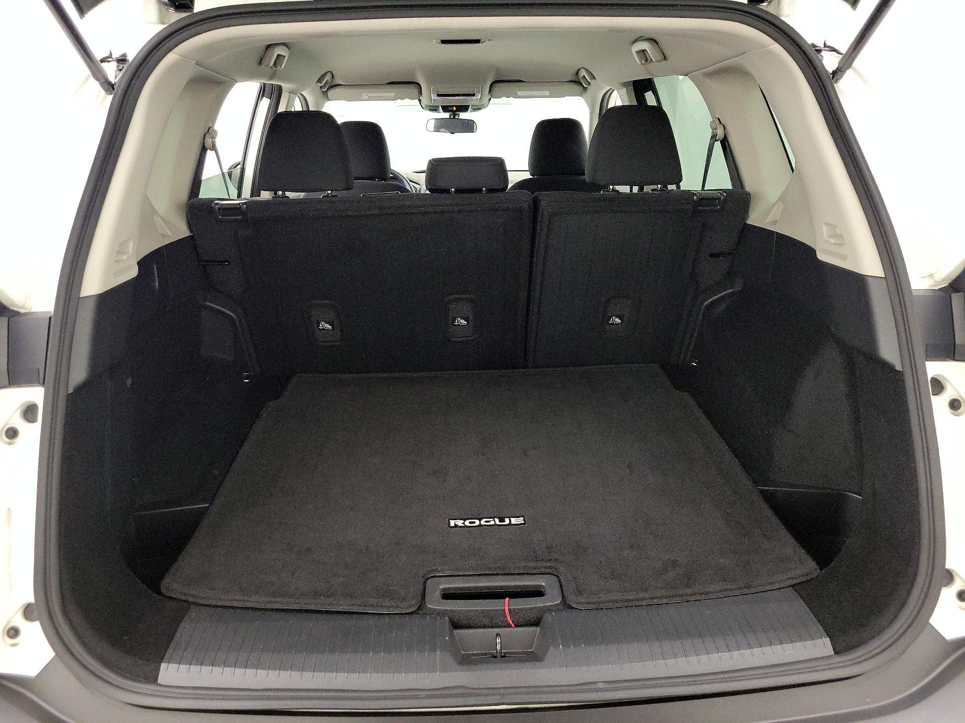 Thumbnail: 2023 Nissan Rogue - 20