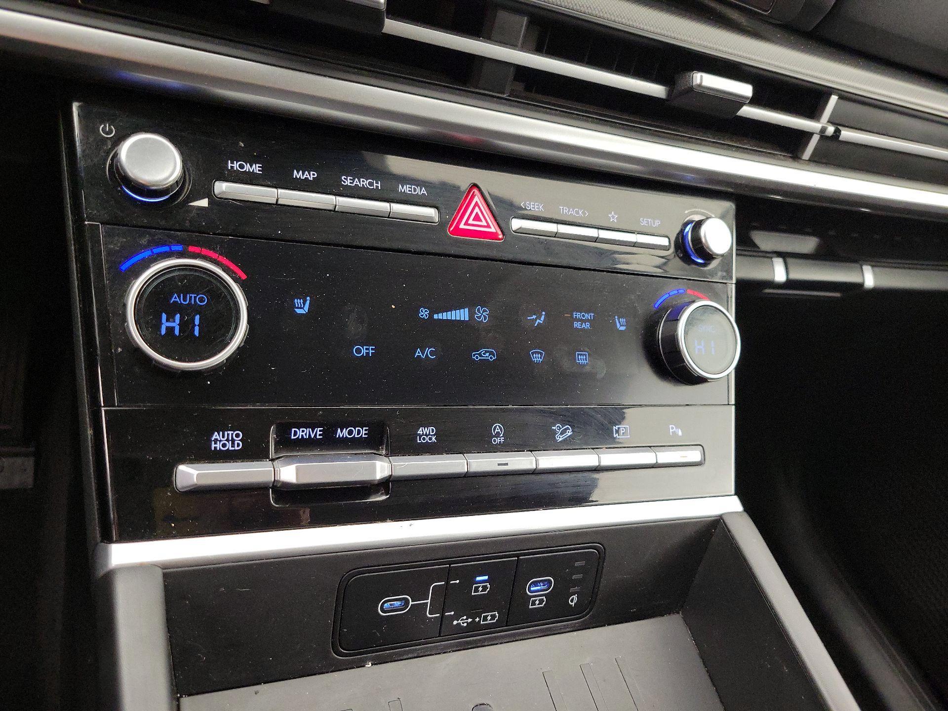 Thumbnail: 2025 Hyundai Santa Fe - 16