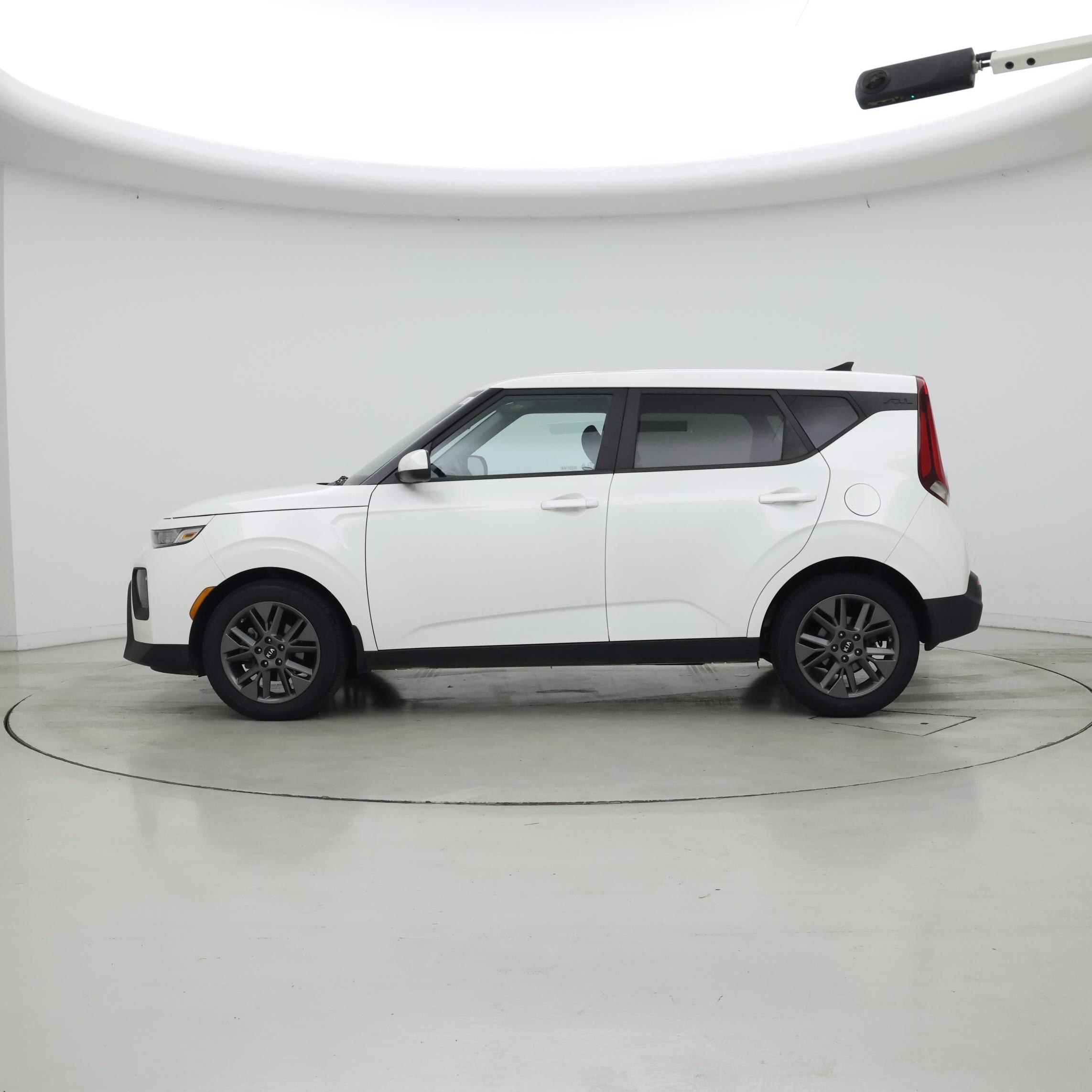 Thumbnail: 2021 Kia Soul - 3