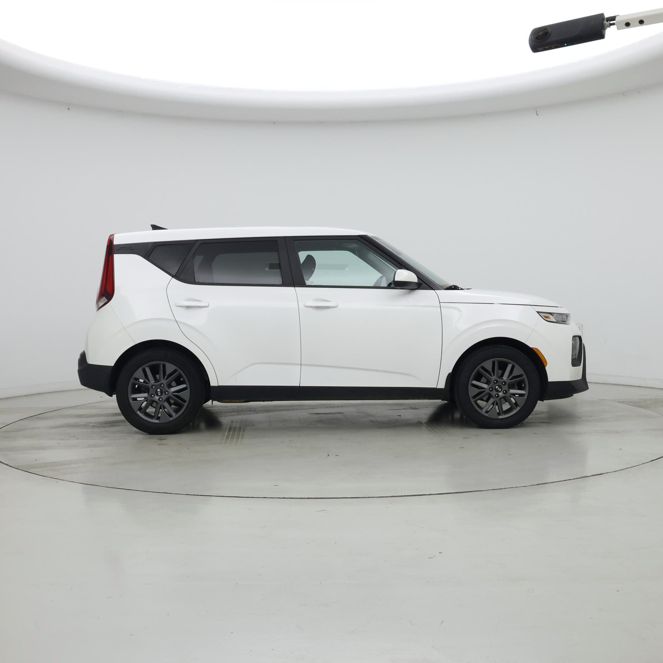 Thumbnail: 2021 Kia Soul - 7