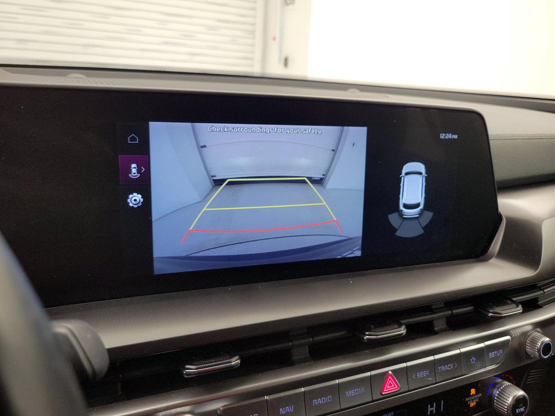 Thumbnail: 2023 Kia Telluride - 15