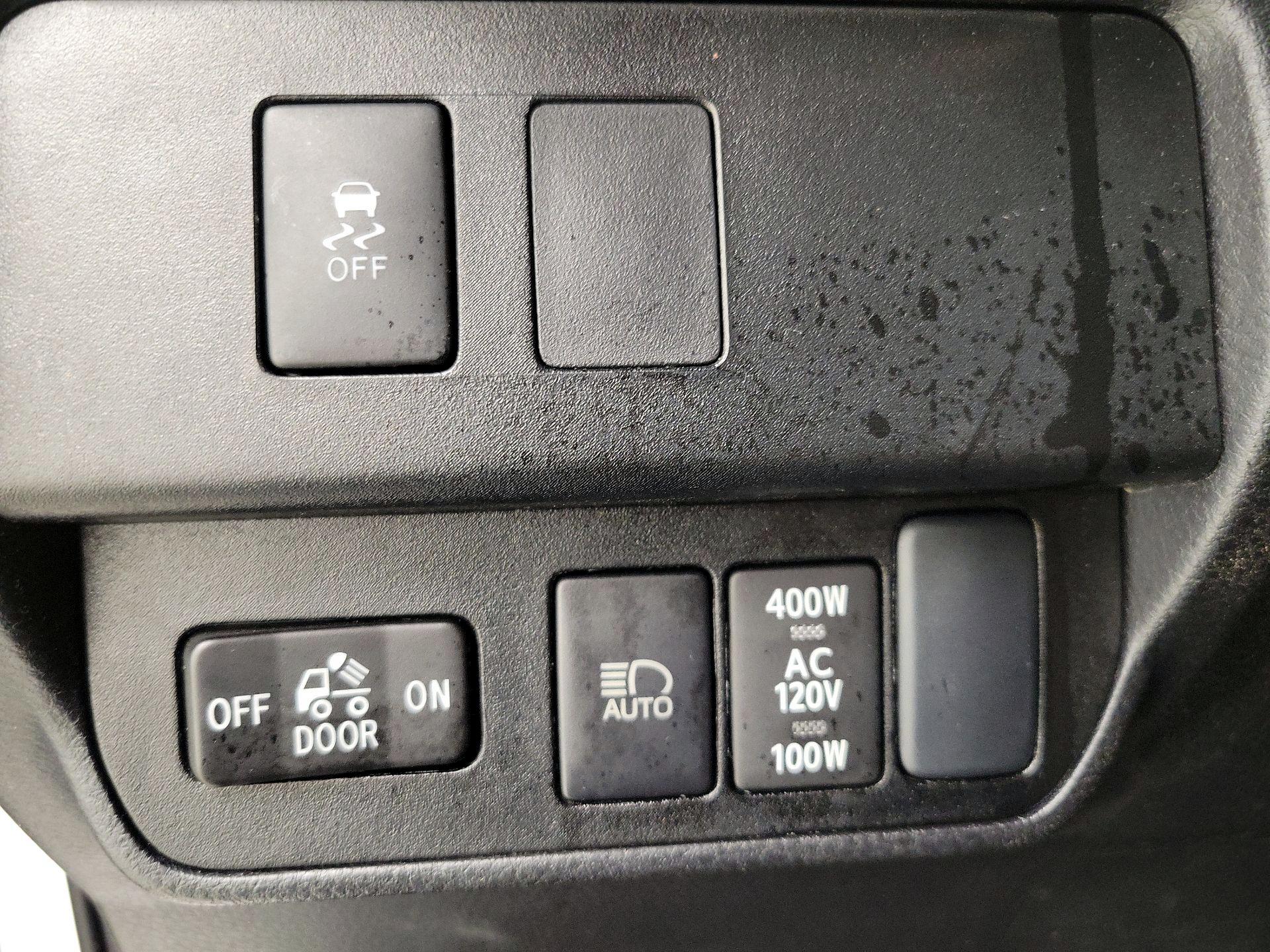 Thumbnail: 2023 Toyota Tacoma - 13