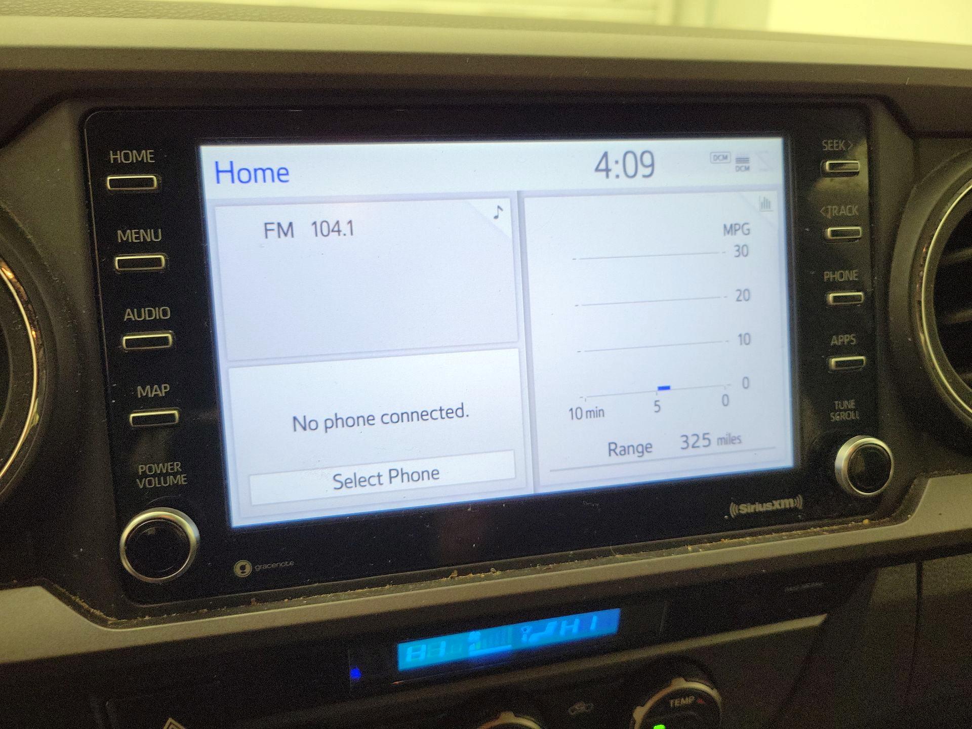 Thumbnail: 2023 Toyota Tacoma - 15