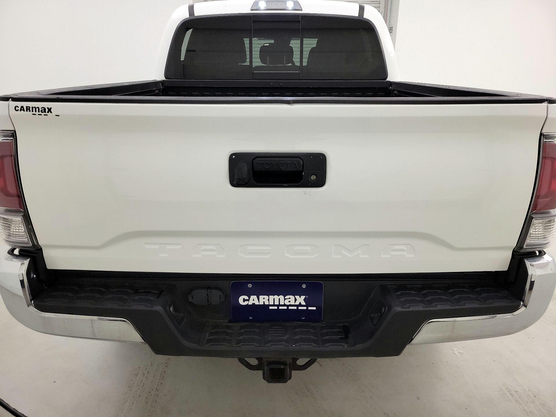 Thumbnail: 2023 Toyota Tacoma - 20