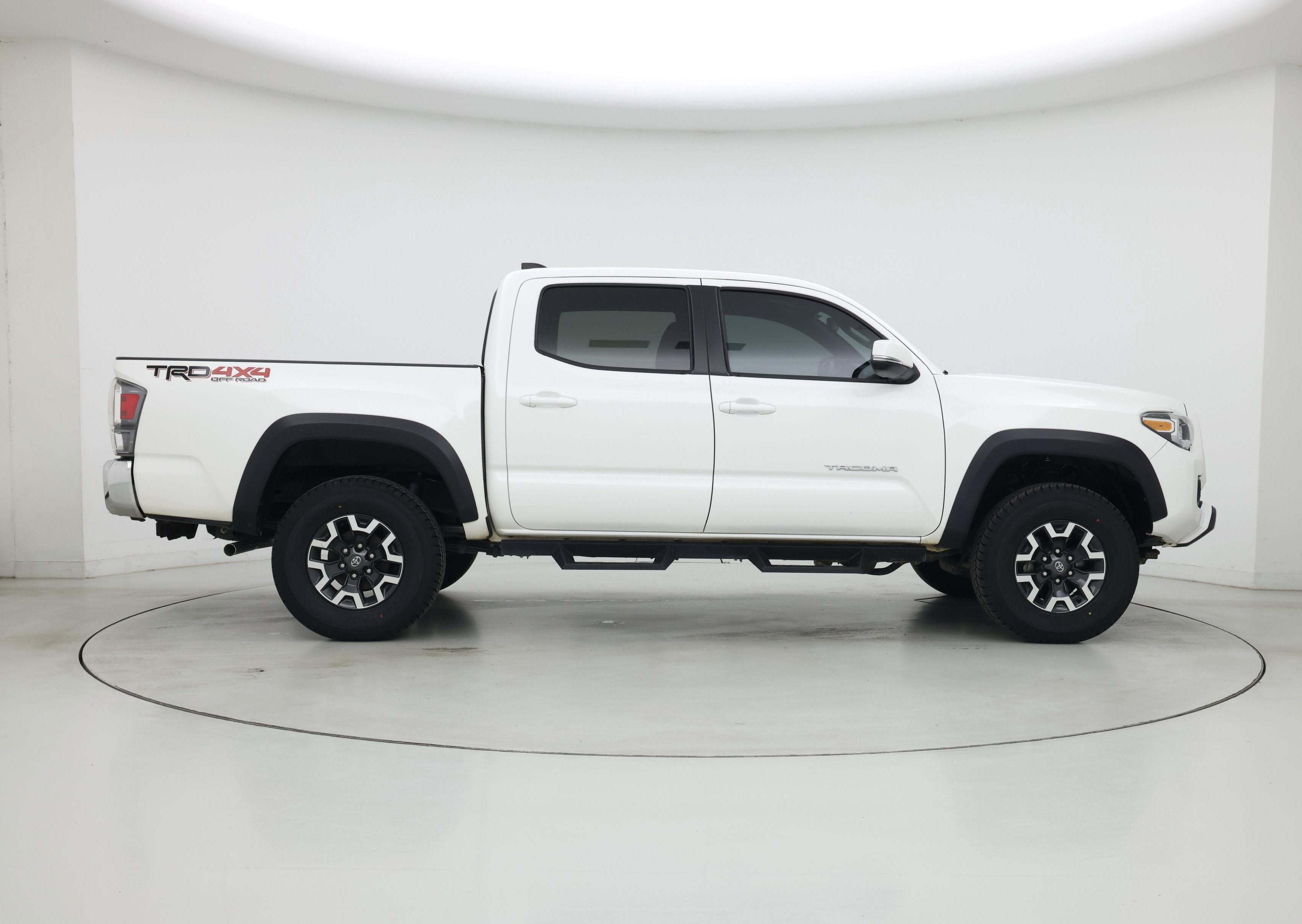 Thumbnail: 2023 Toyota Tacoma - 7