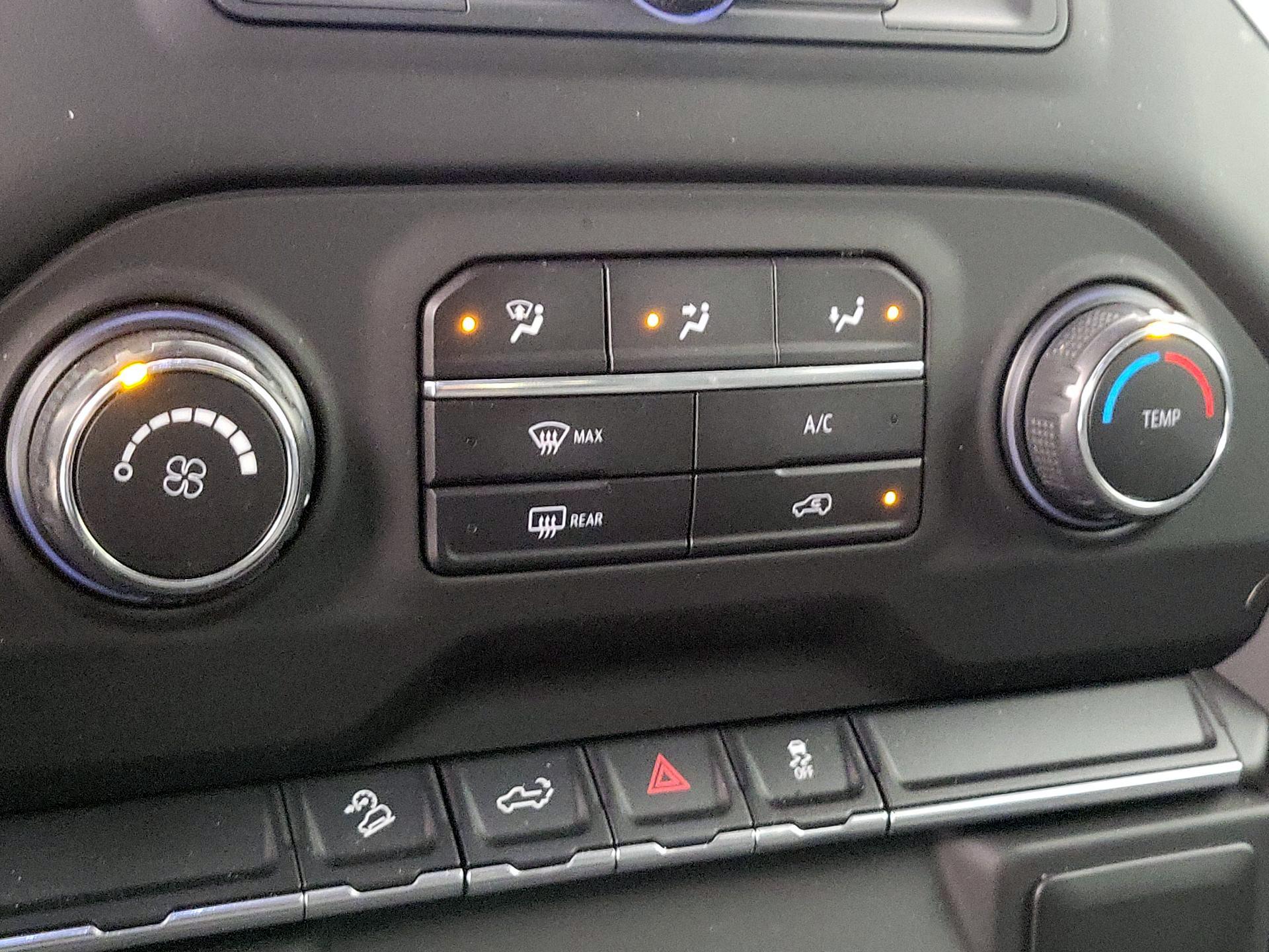 Thumbnail: 2020 Chevrolet Silverado 1500 - 16