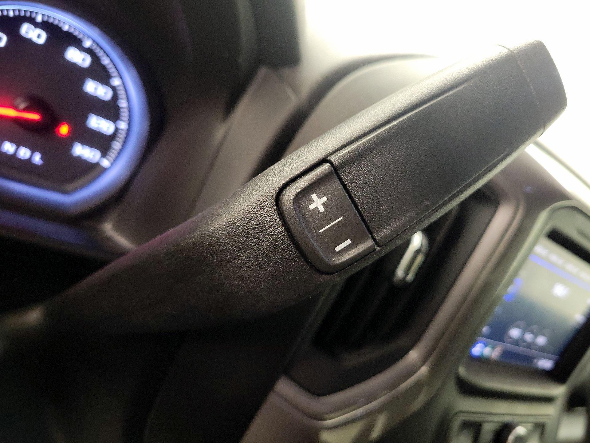 Thumbnail: 2020 Chevrolet Silverado 1500 - 17