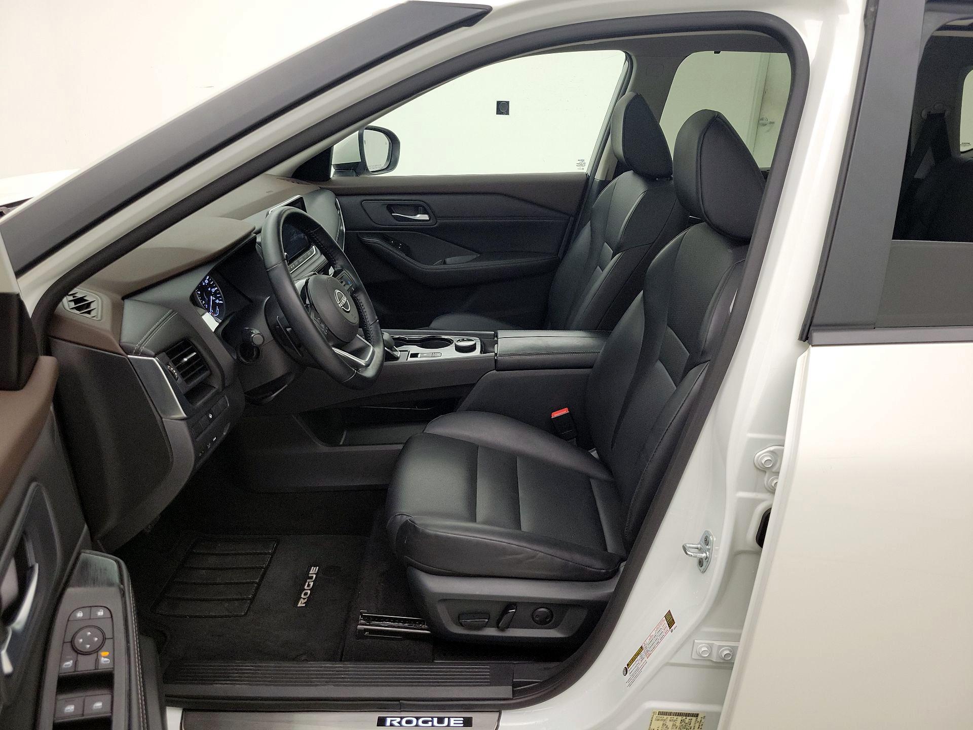 Thumbnail: 2023 Nissan Rogue - 11