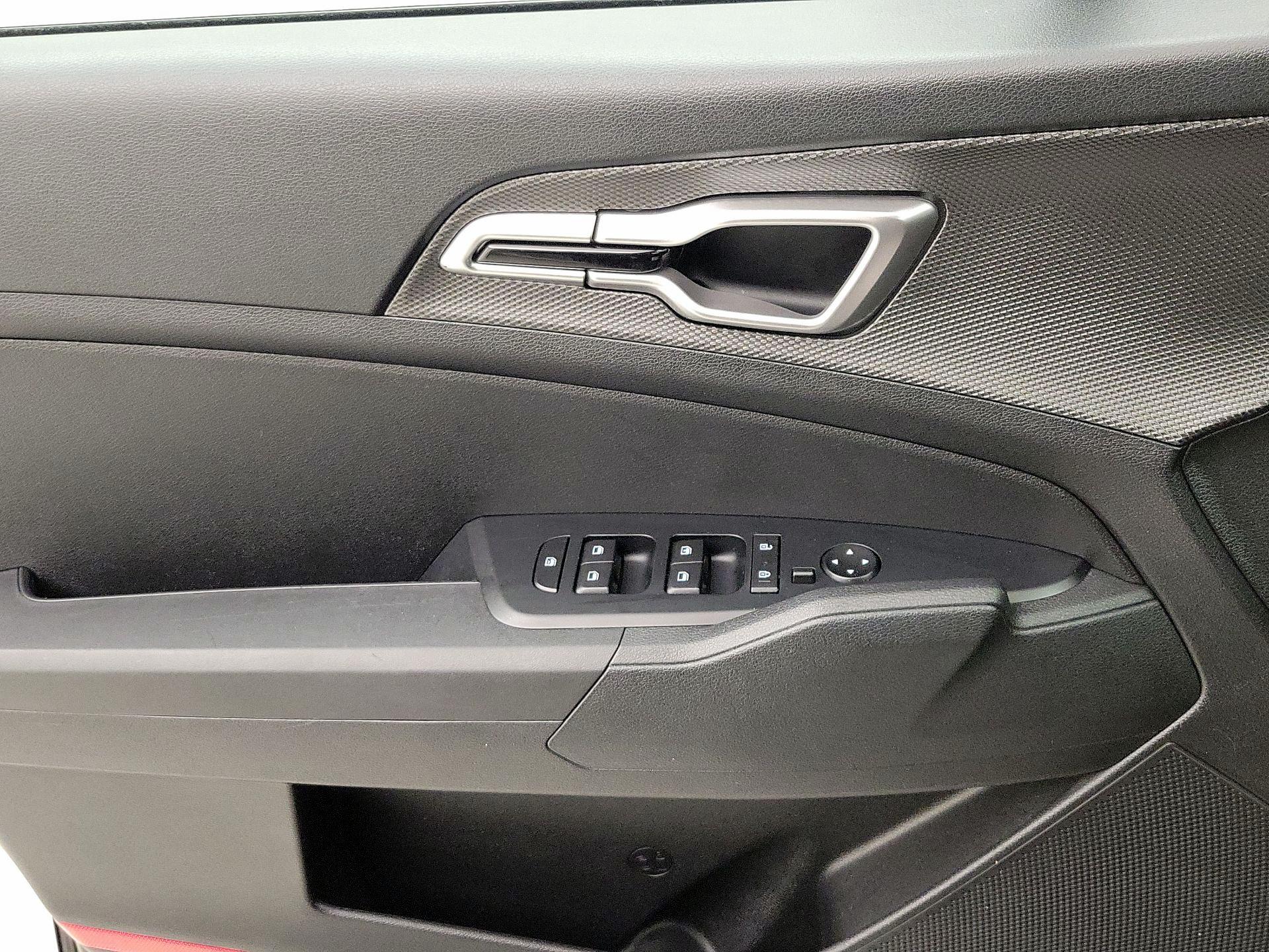 Thumbnail: 2024 Kia Sportage - 12