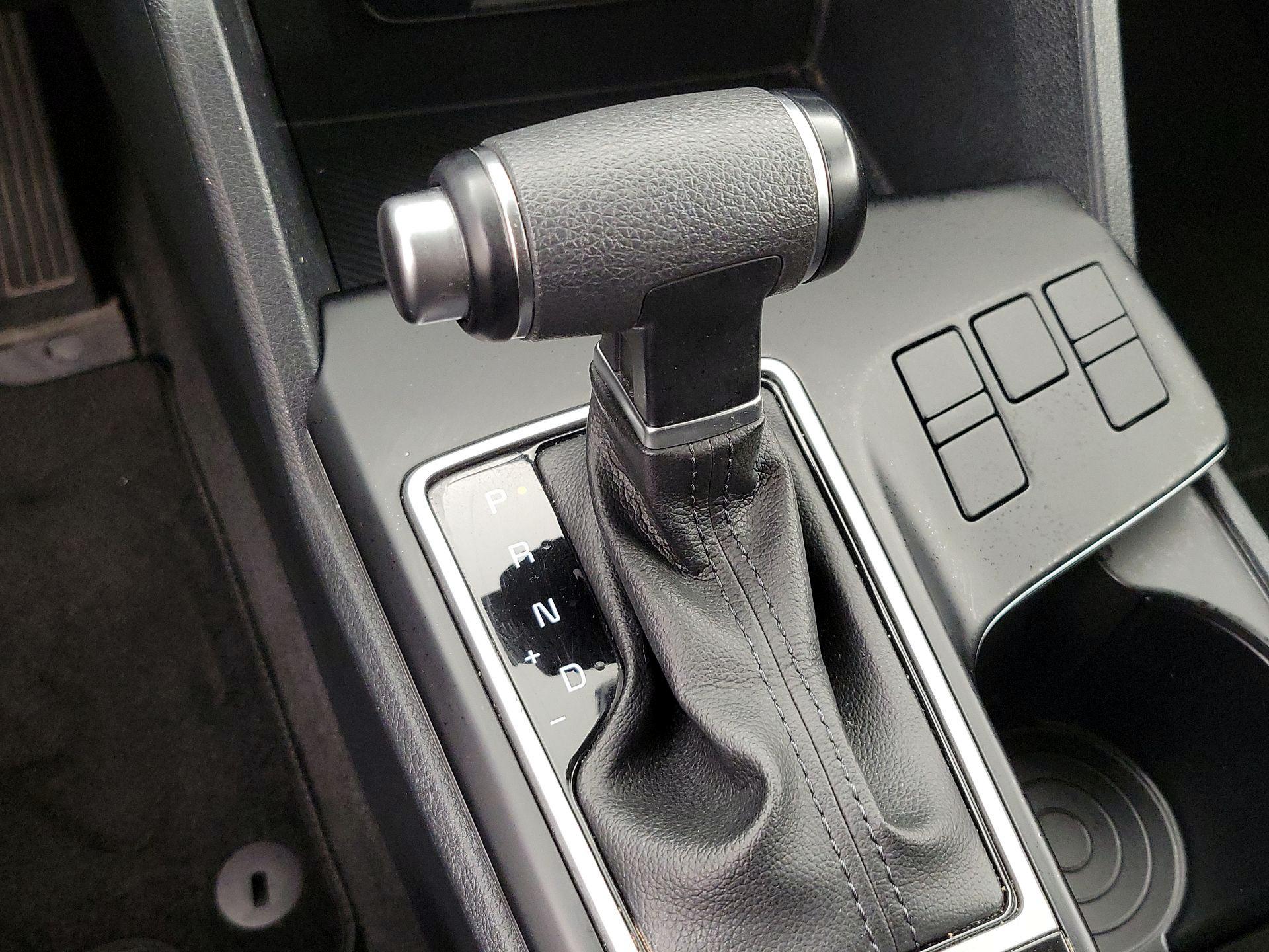 Thumbnail: 2024 Kia Sportage - 17