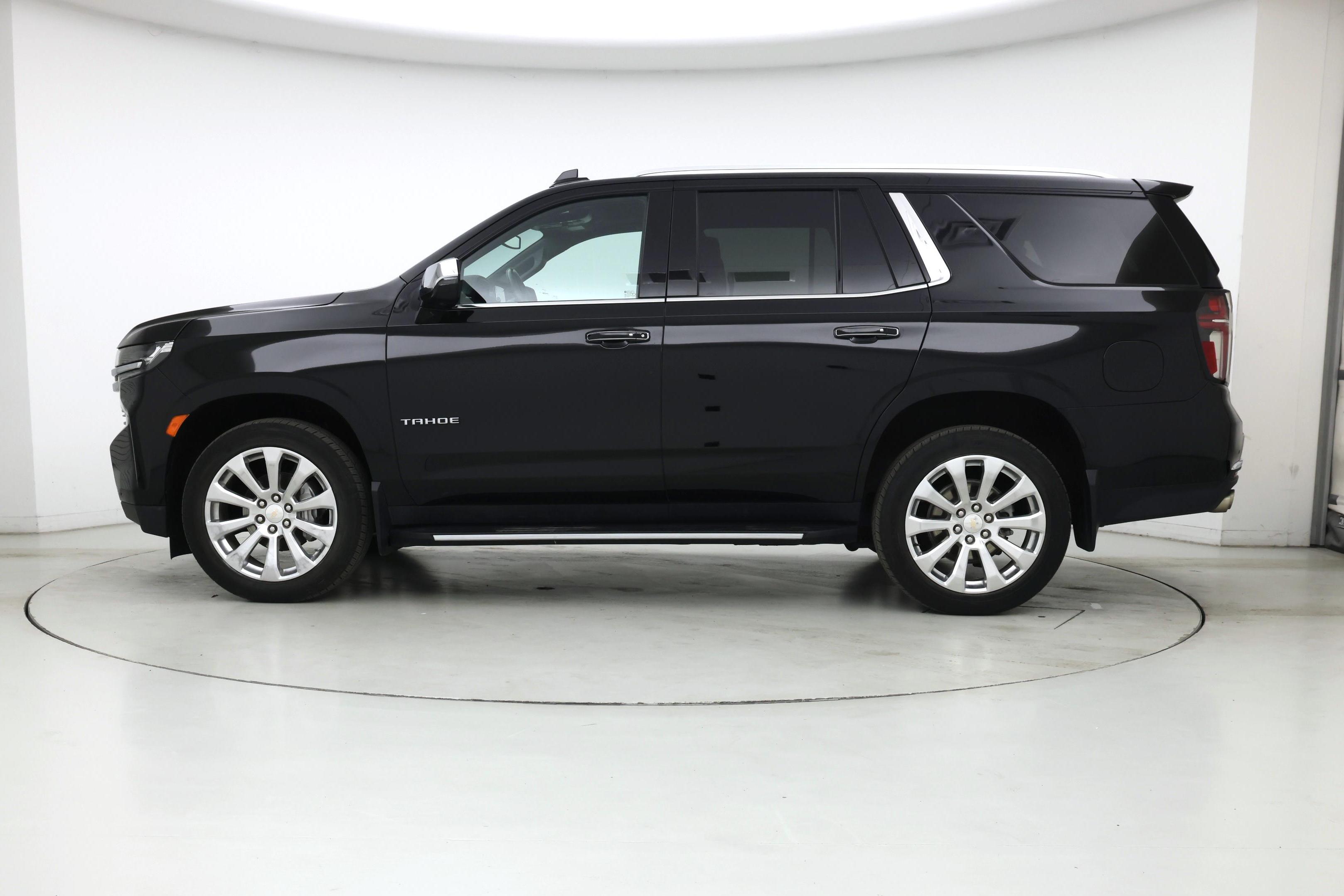 Thumbnail: 2023 Chevrolet Tahoe - 3