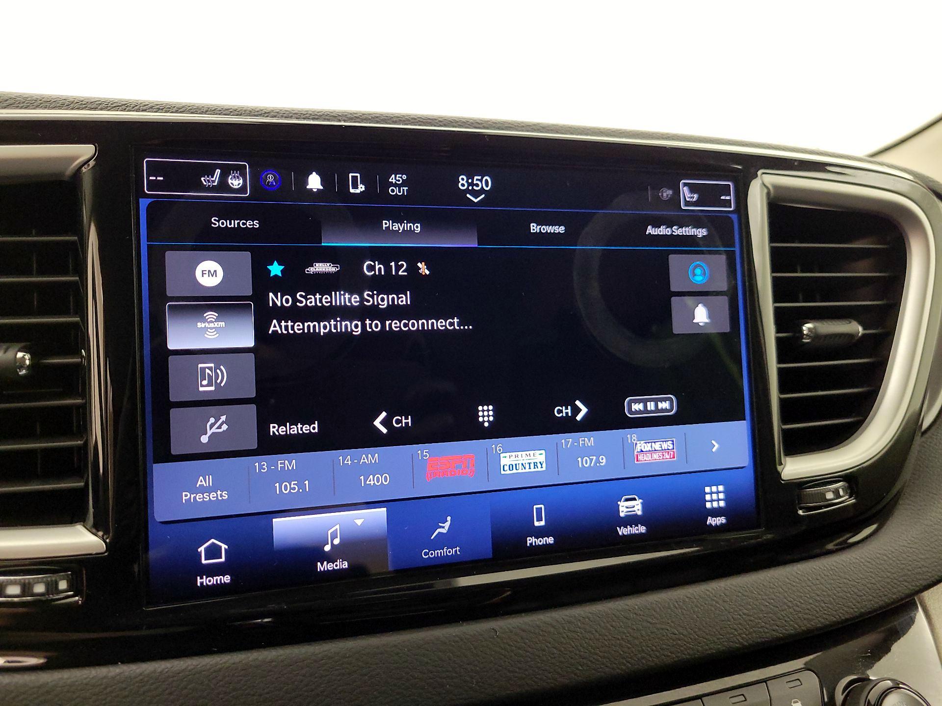 Thumbnail: 2023 Chrysler Pacifica - 15