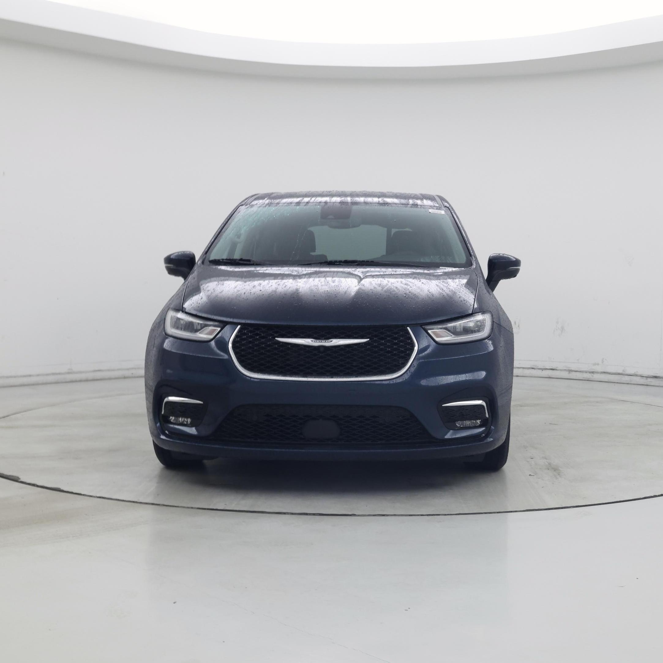 Thumbnail: 2023 Chrysler Pacifica - 5