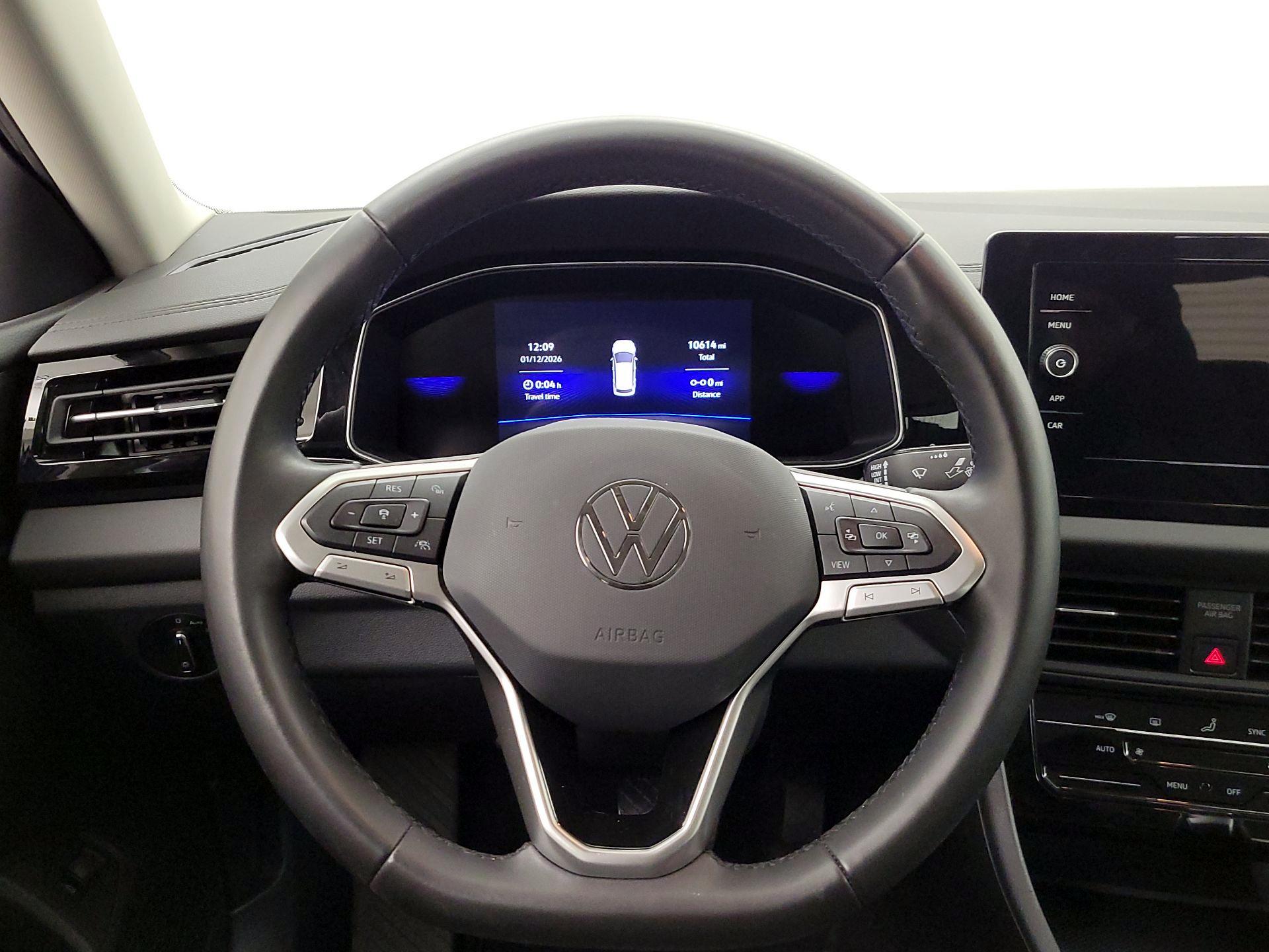 Thumbnail: 2025 Volkswagen Jetta - 10