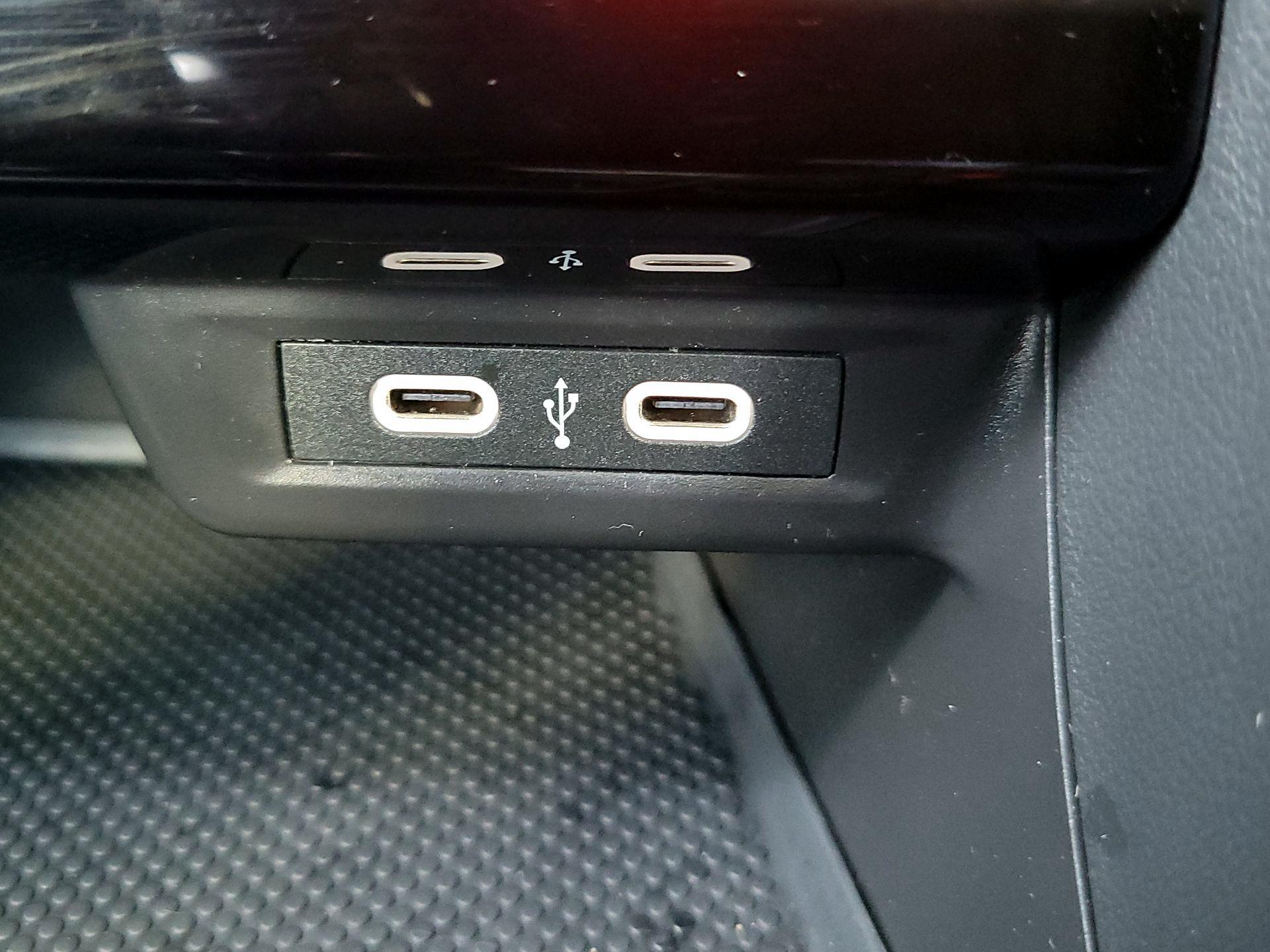 Thumbnail: 2025 Volkswagen Jetta - 18