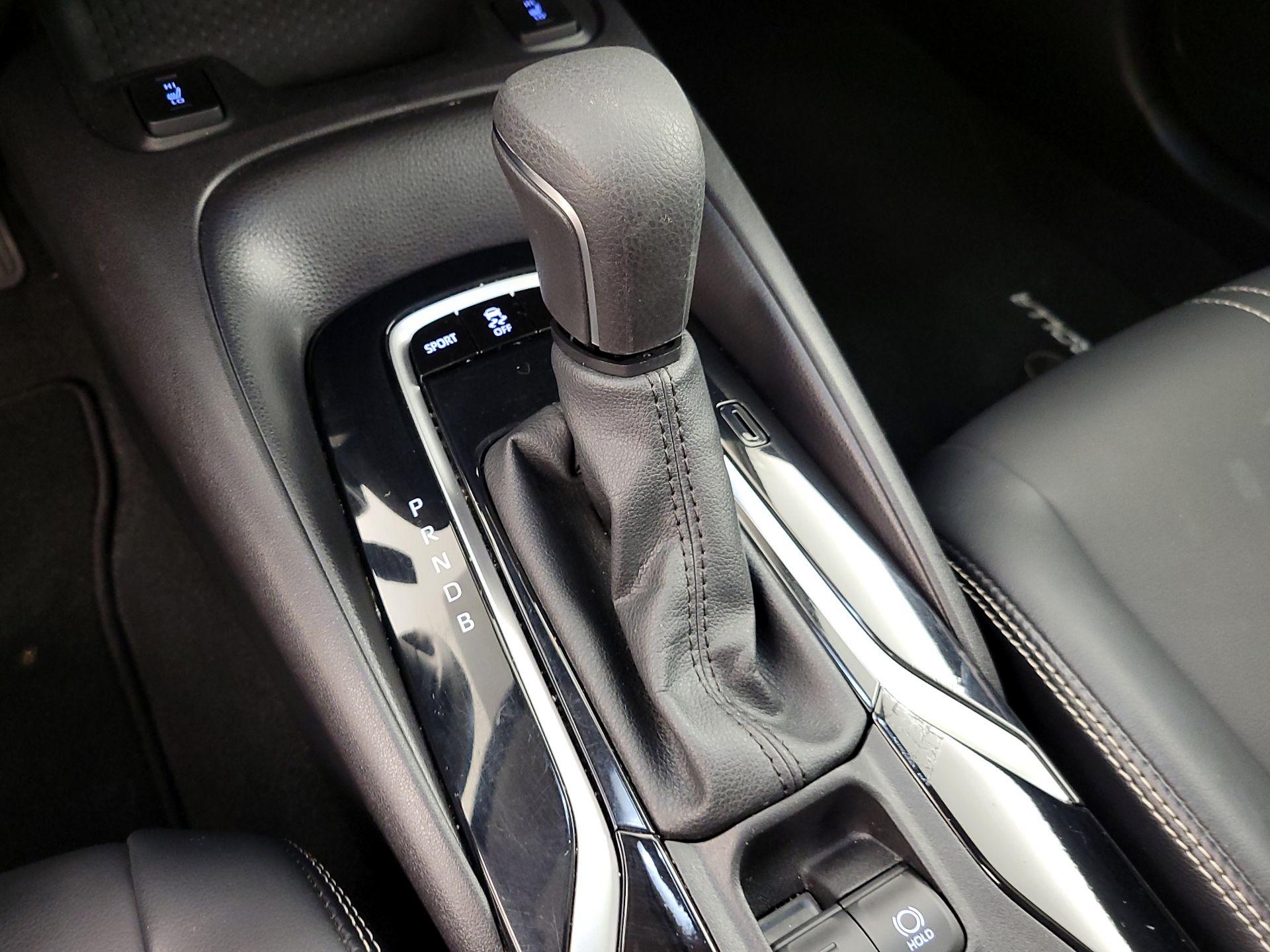 Thumbnail: 2022 Toyota Corolla - 18