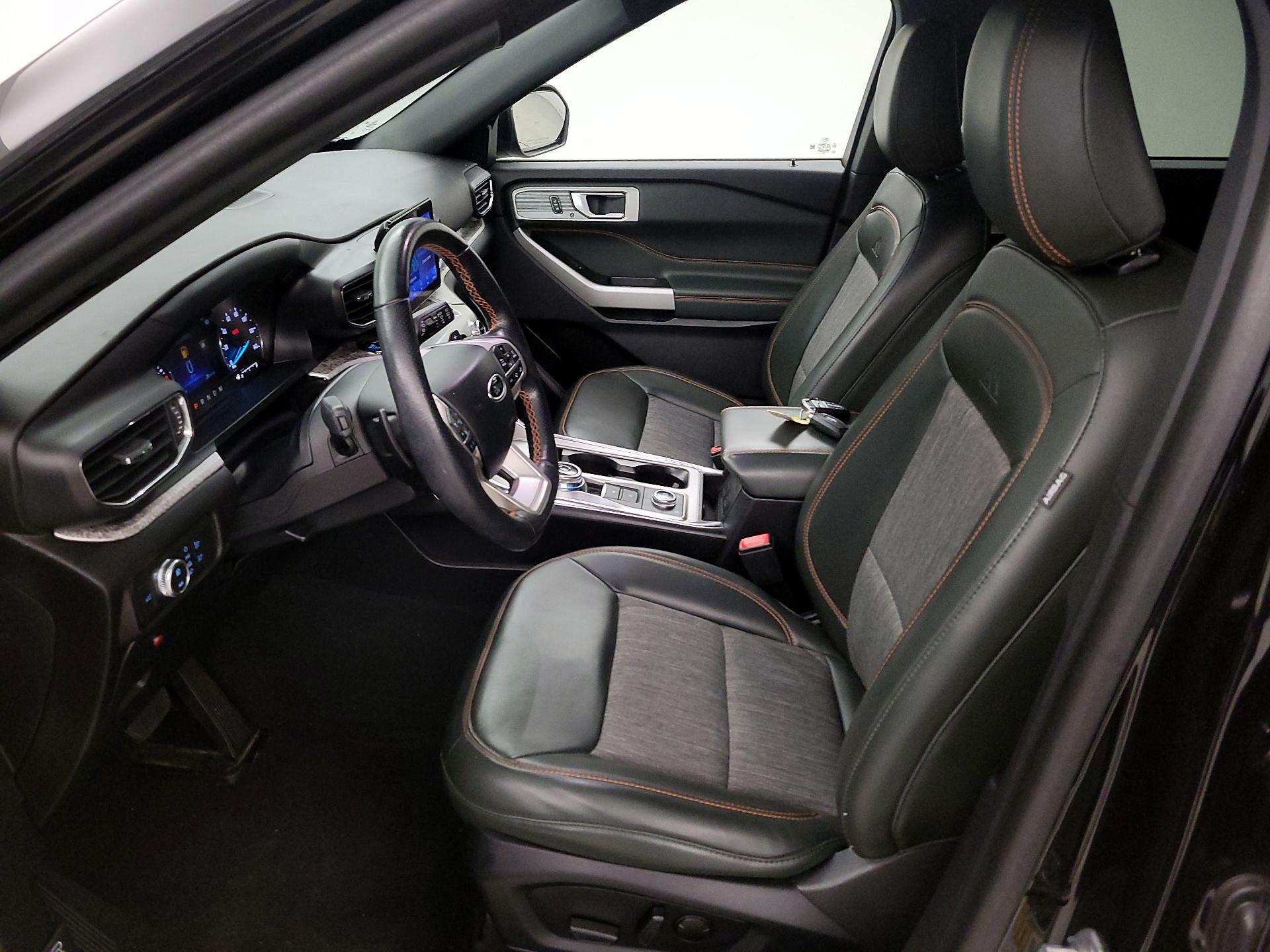 Thumbnail: 2022 Ford Explorer - 11