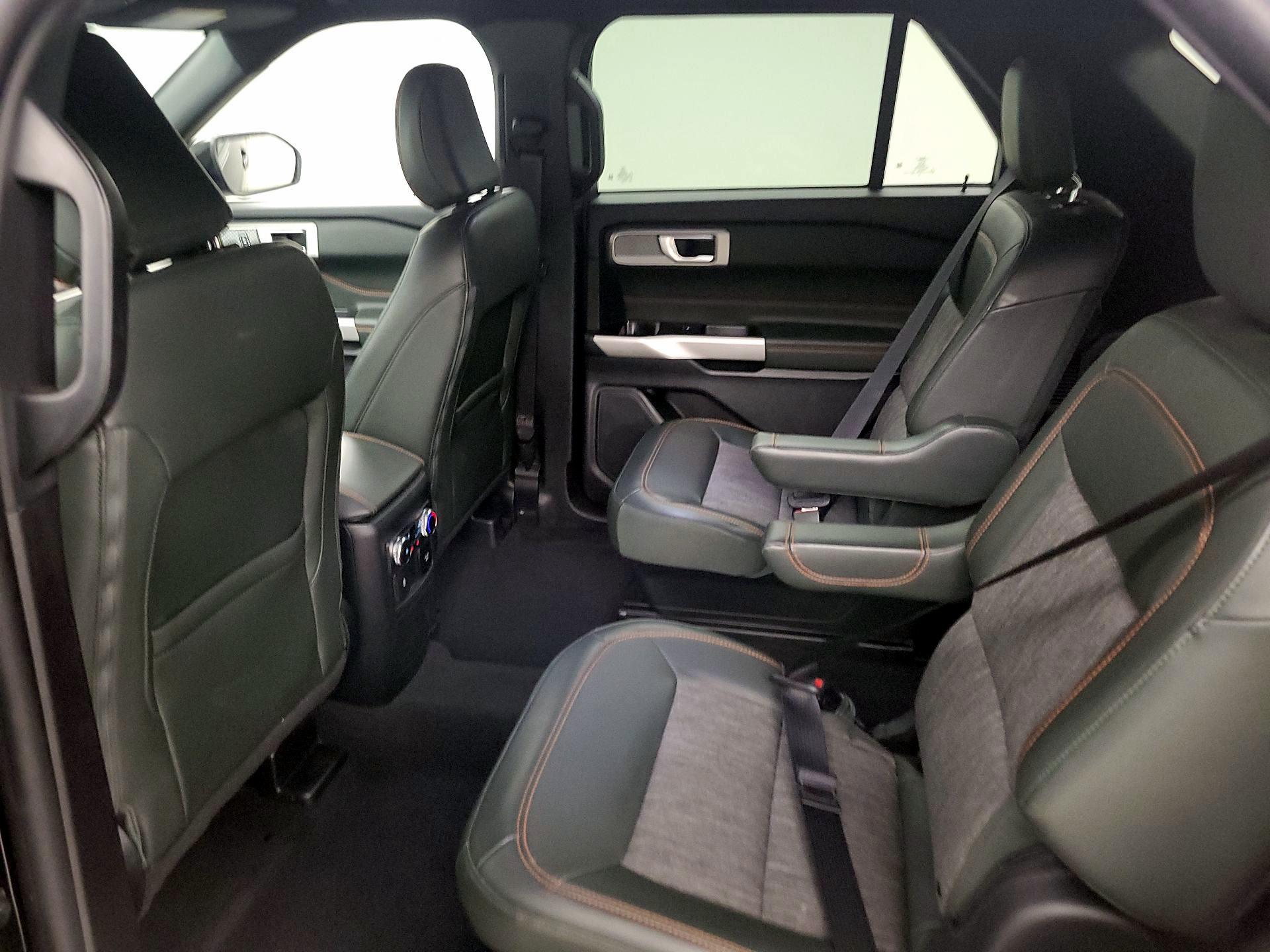 Thumbnail: 2022 Ford Explorer - 19