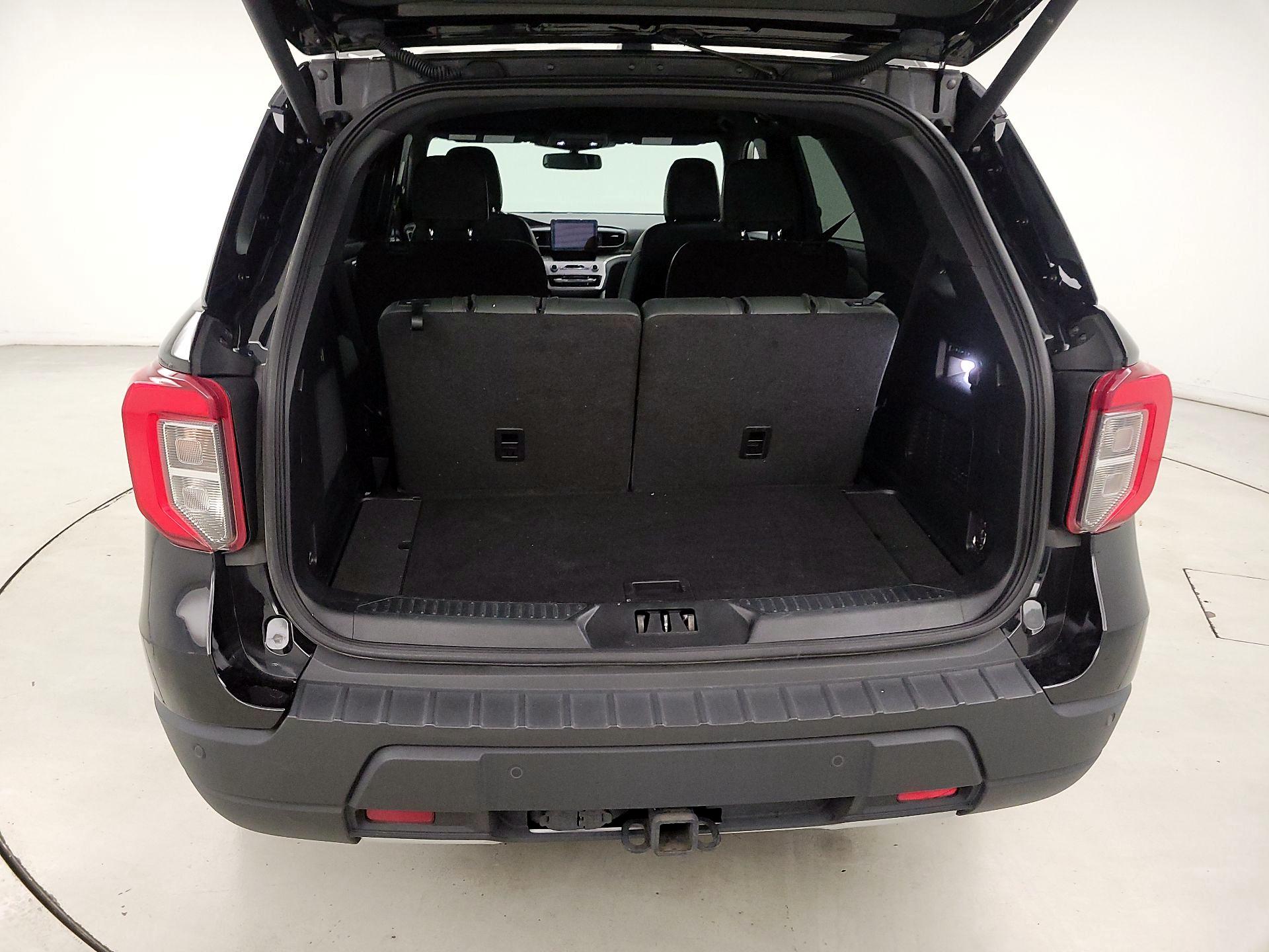 Thumbnail: 2022 Ford Explorer - 20