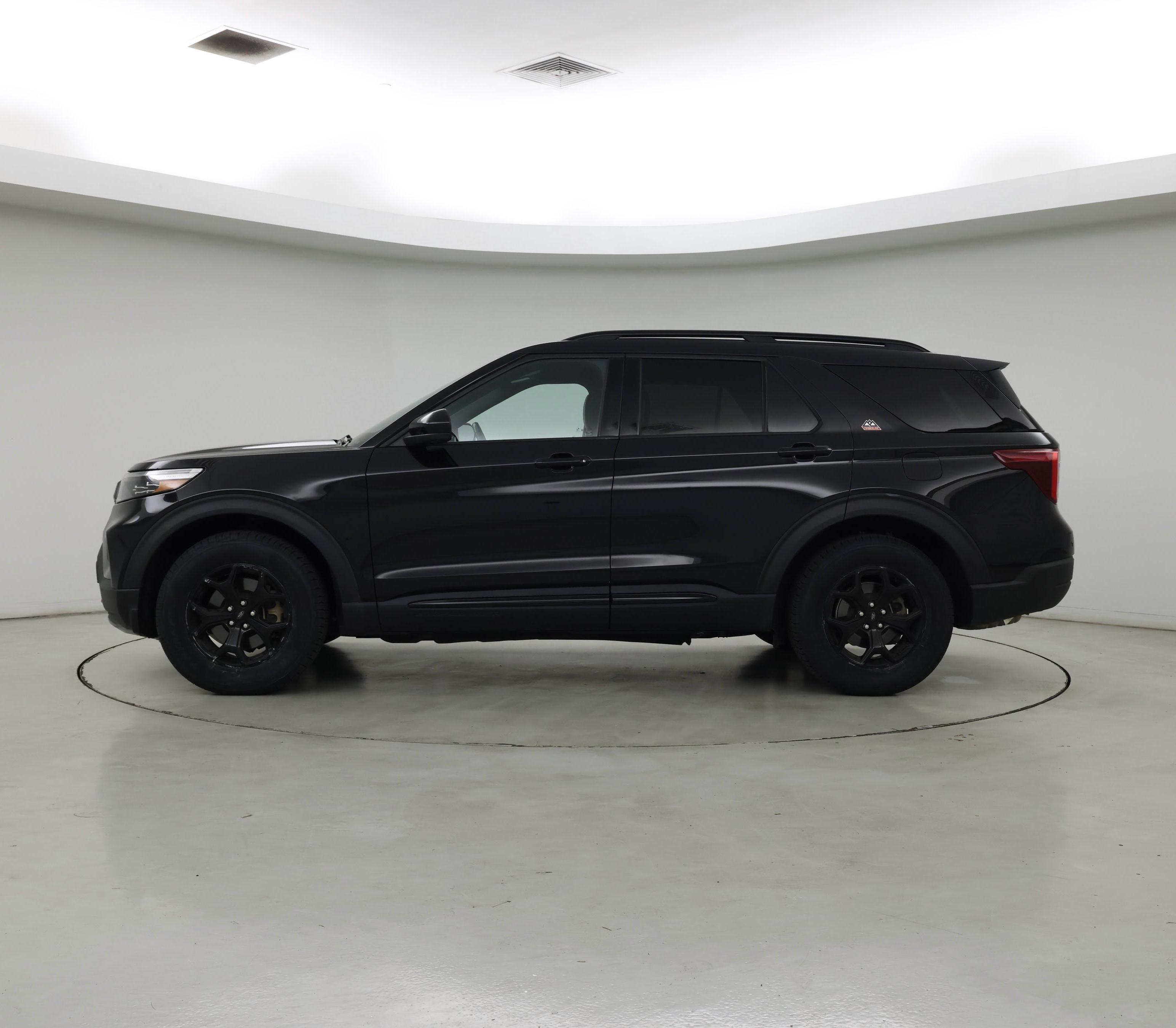 Thumbnail: 2022 Ford Explorer - 3