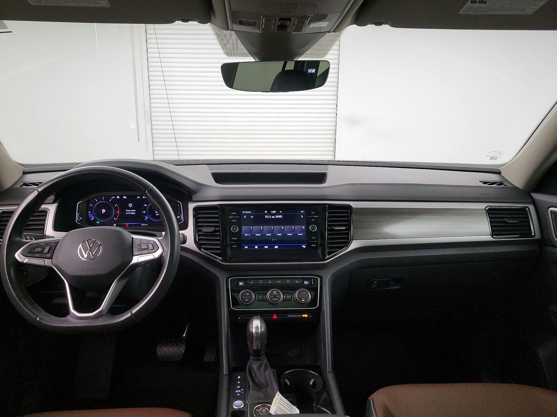 Thumbnail: 2021 Volkswagen Atlas - 9