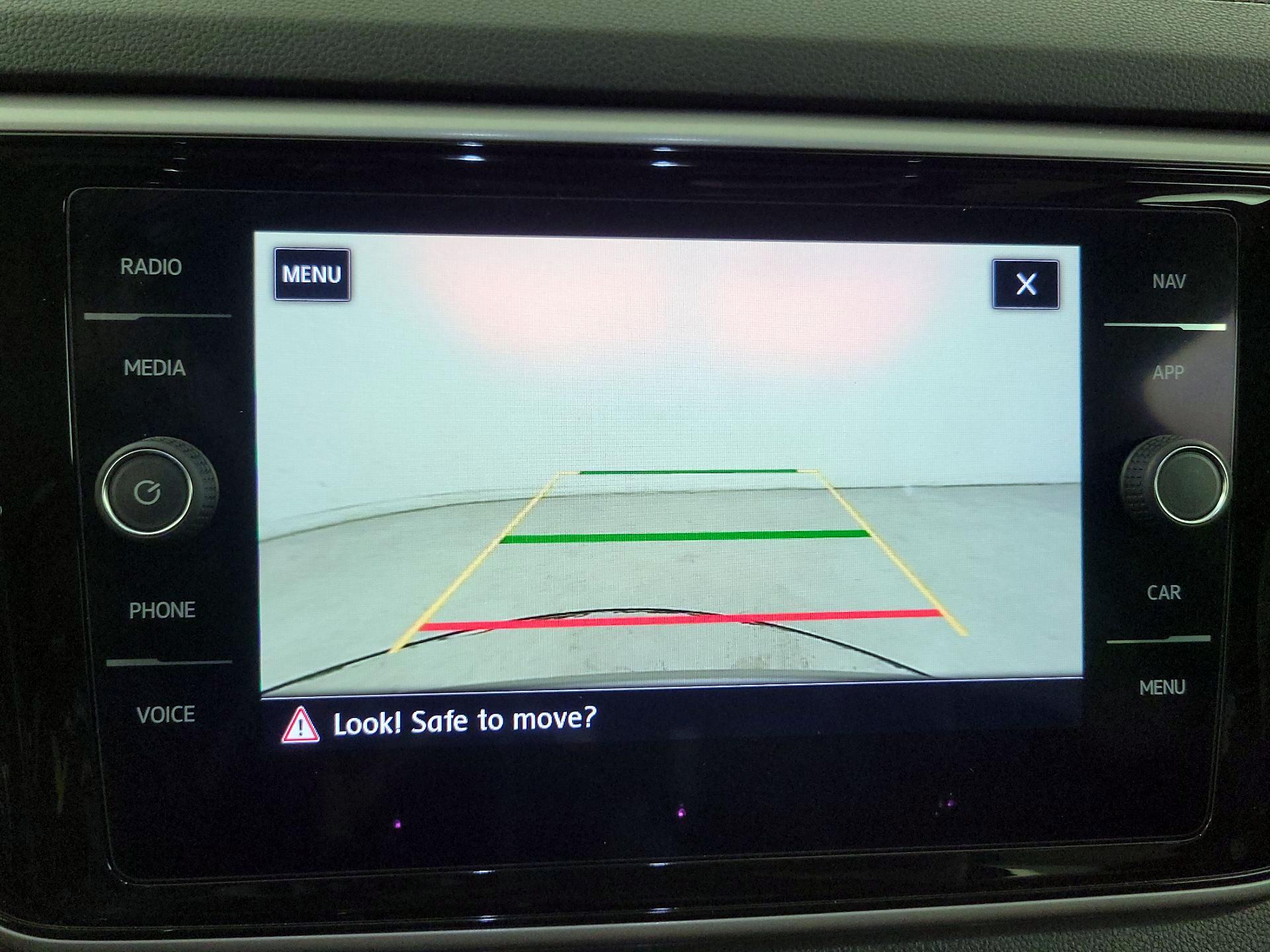 Thumbnail: 2021 Volkswagen Atlas - 14