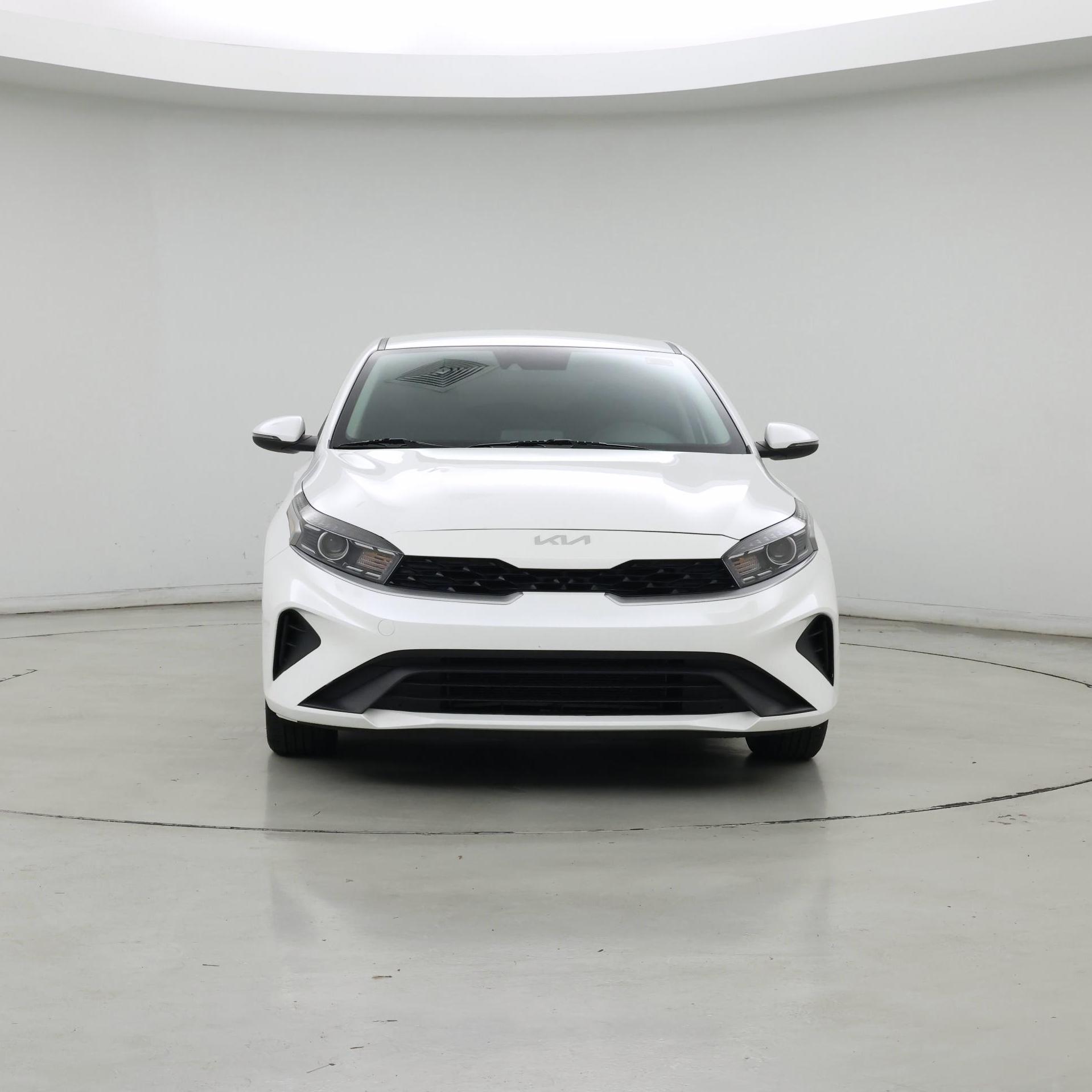 Thumbnail: 2023 Kia Forte - 5