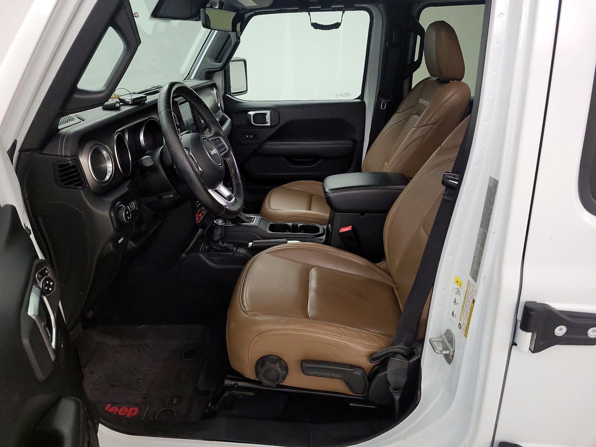 Thumbnail: 2020 Jeep Gladiator - 11