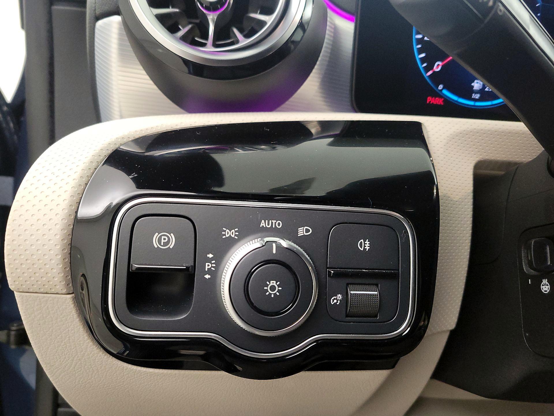 Thumbnail: 2022 Mercedes-Benz CLA - 13