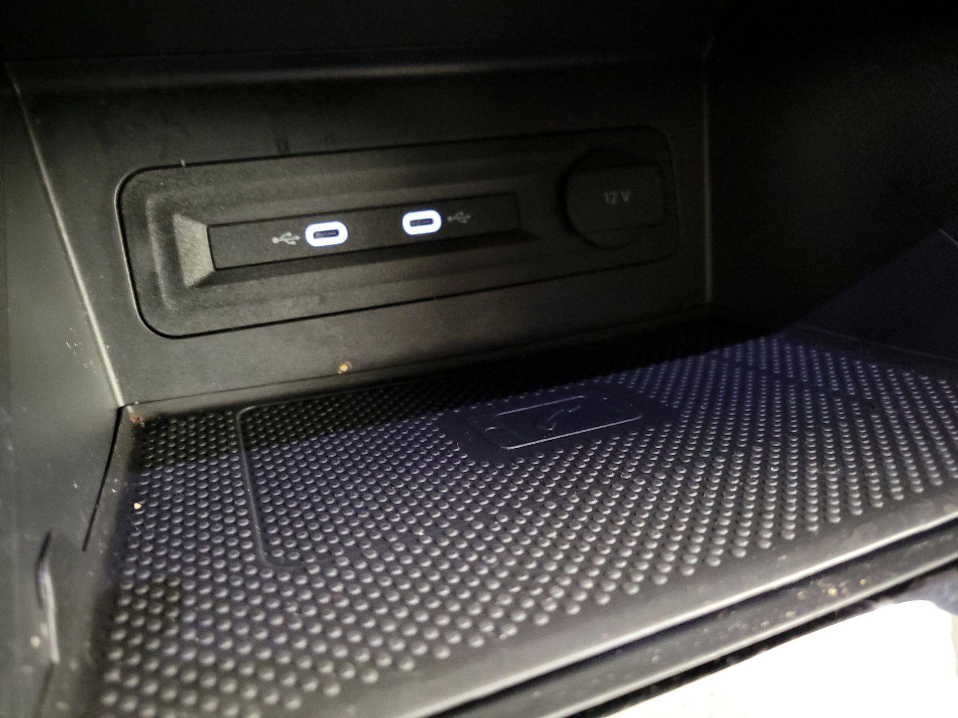 Thumbnail: 2021 Volkswagen Atlas - 19