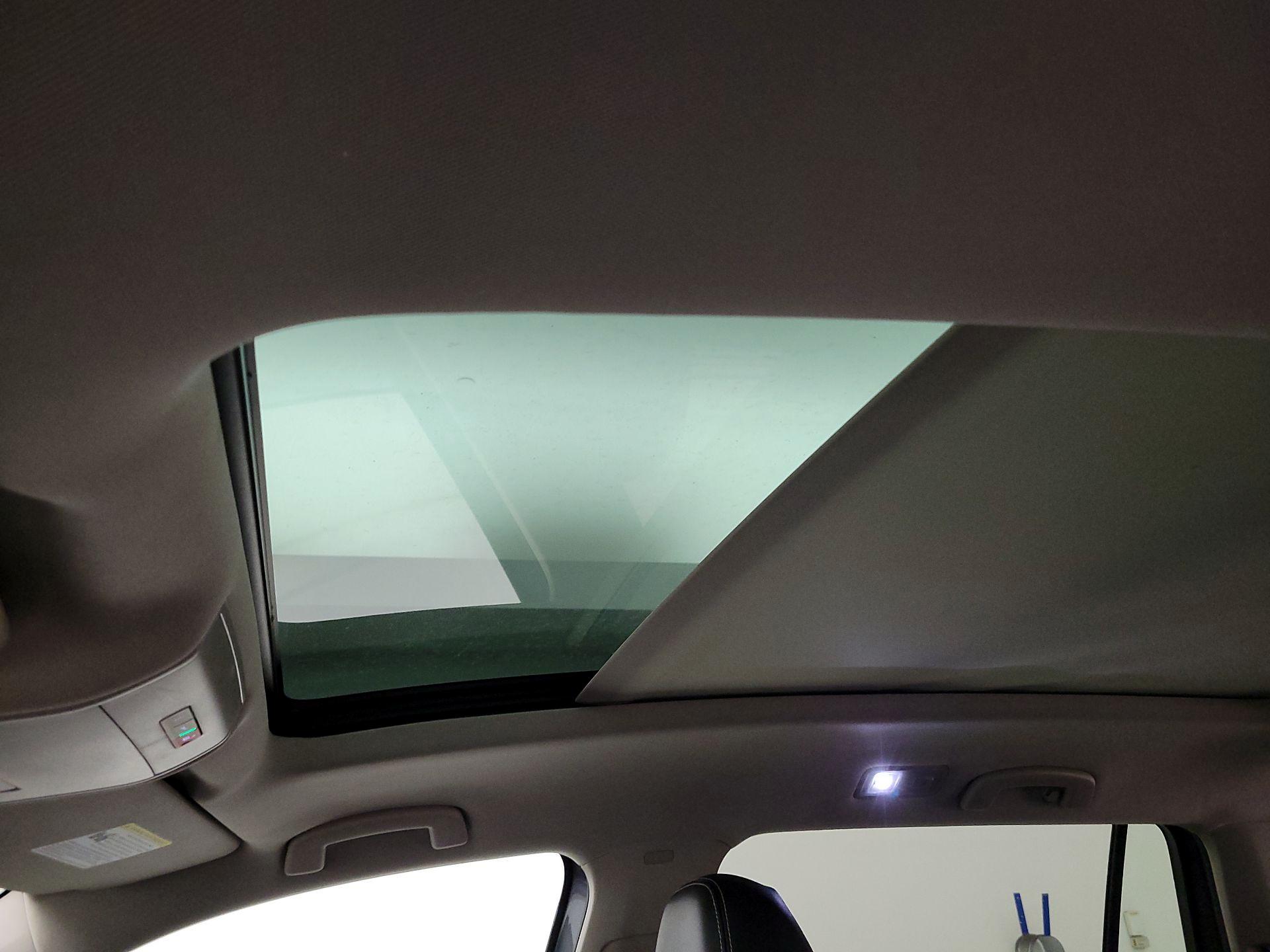 Thumbnail: 2021 Volkswagen Atlas - 20