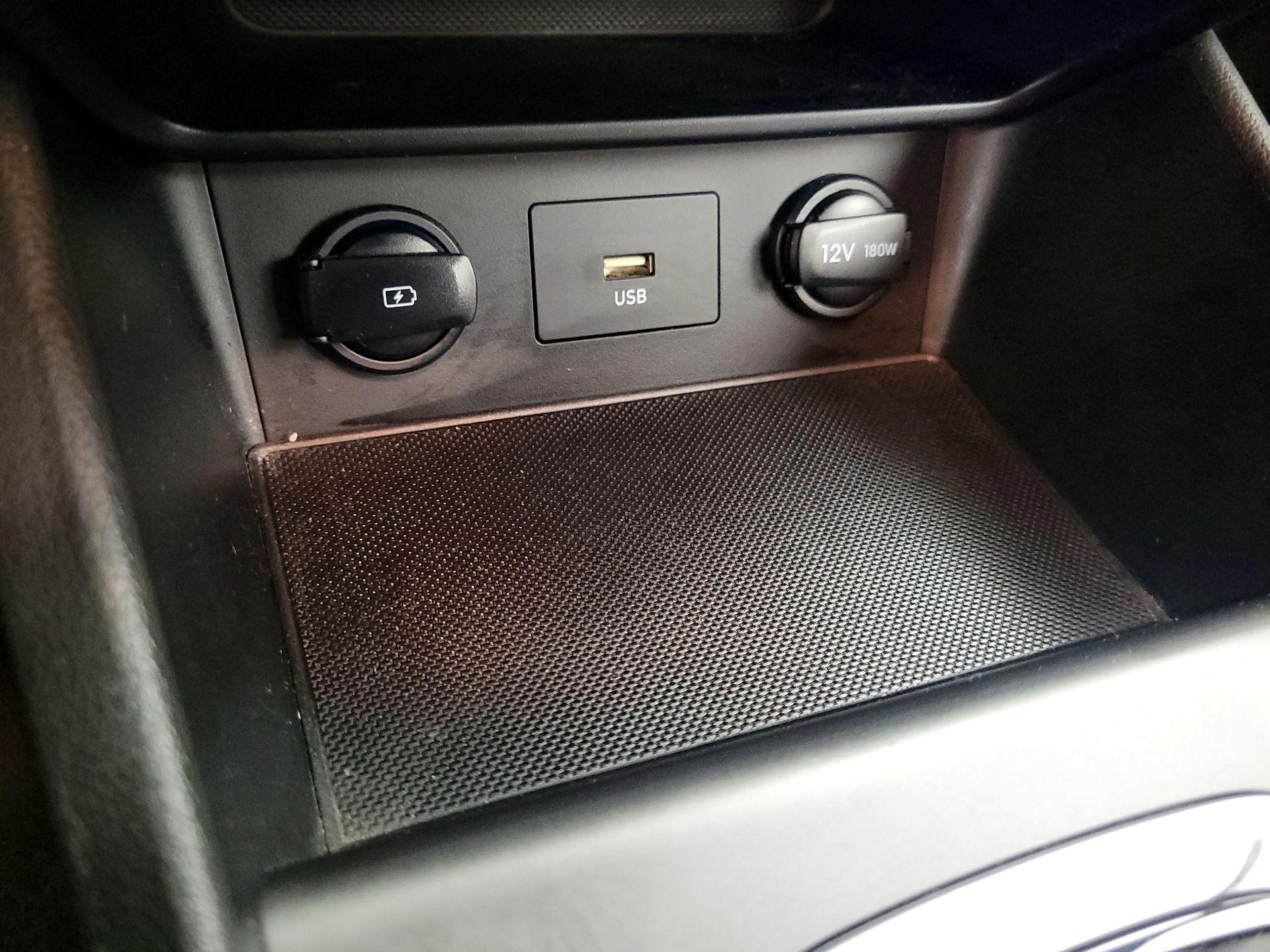 Thumbnail: 2022 Hyundai Kona - 18