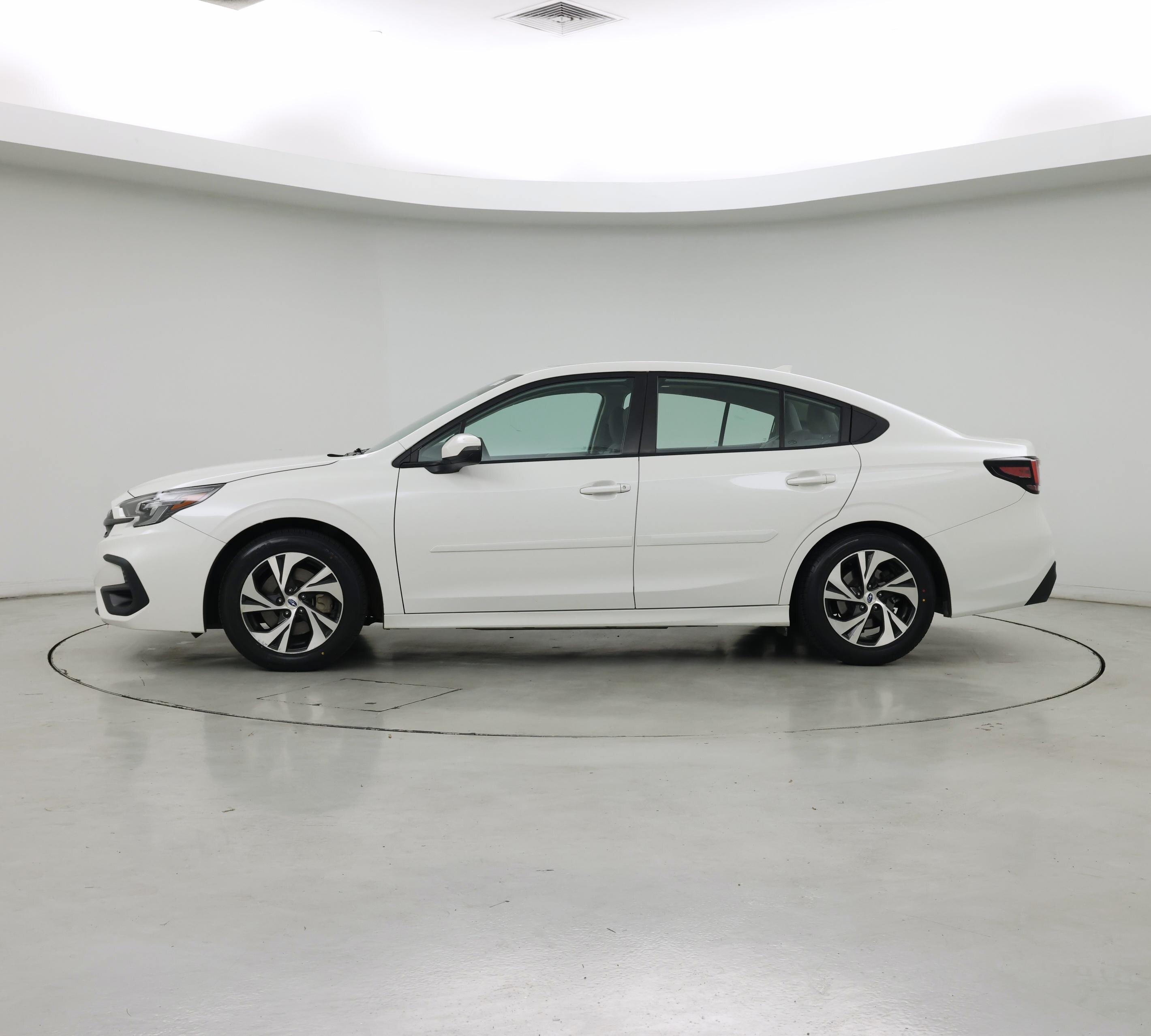 Thumbnail: 2023 Subaru Legacy - 3