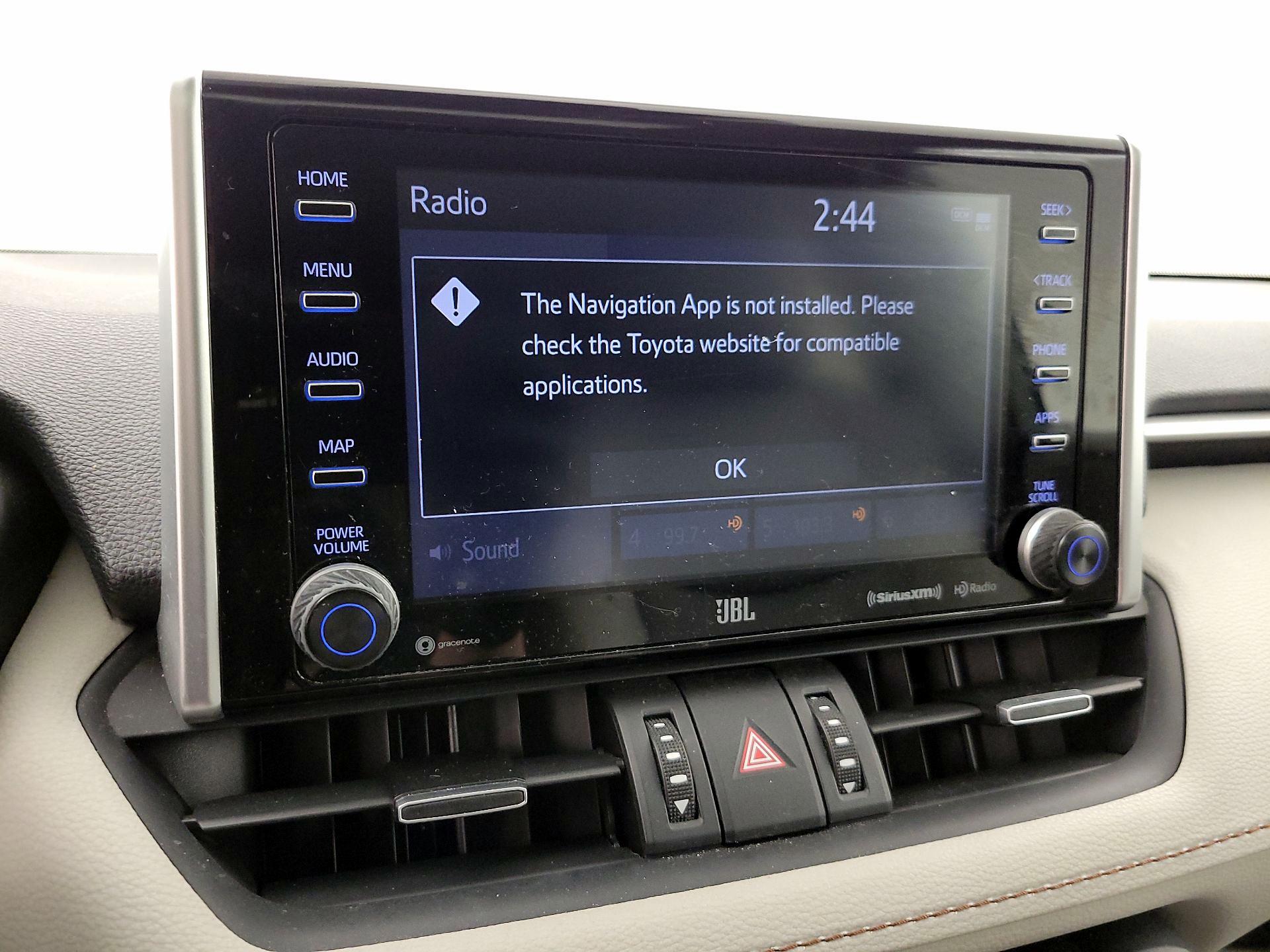 Thumbnail: 2021 Toyota RAV4 - 14